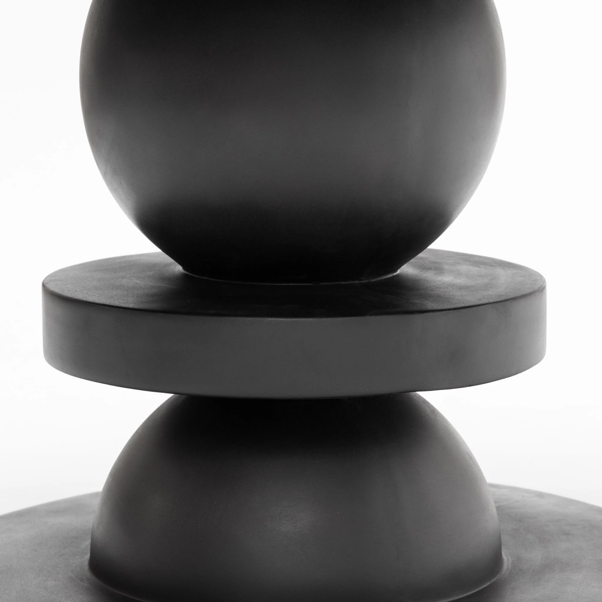 Regent Round Dining Table - Lava - Image 7