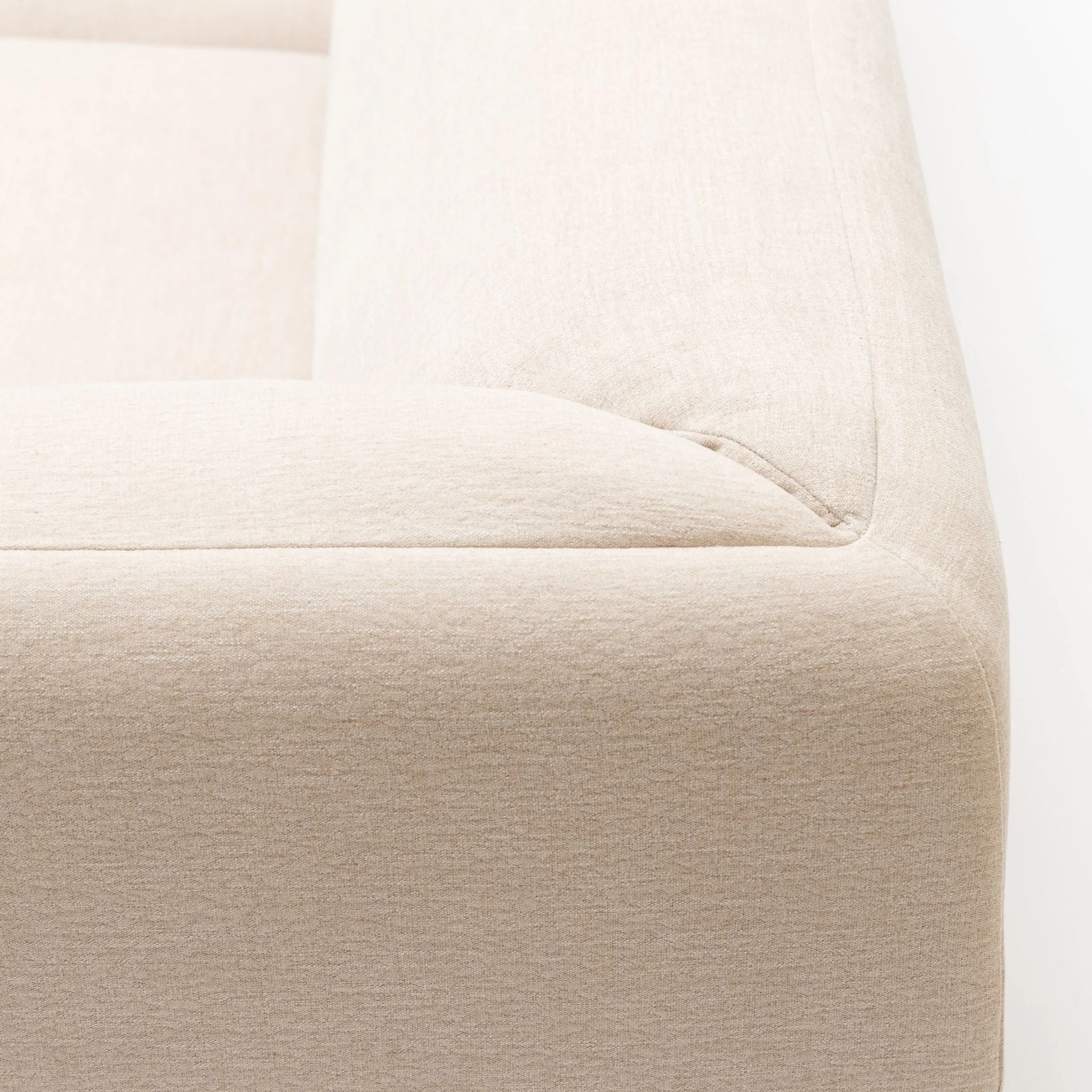 Replay Sofa - Ivory - Image 10
