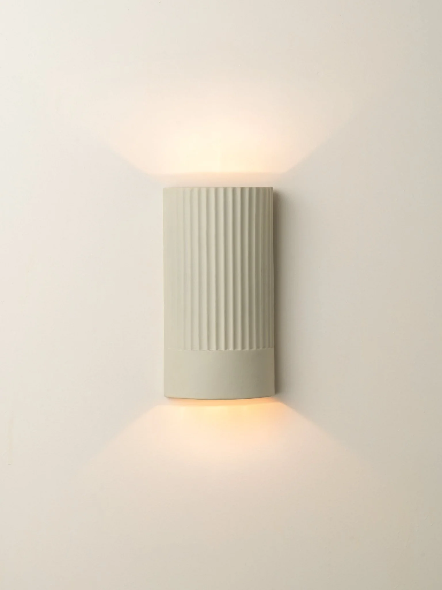 Enza - Warm White Ribbed Concrete Wall Light - Image 3