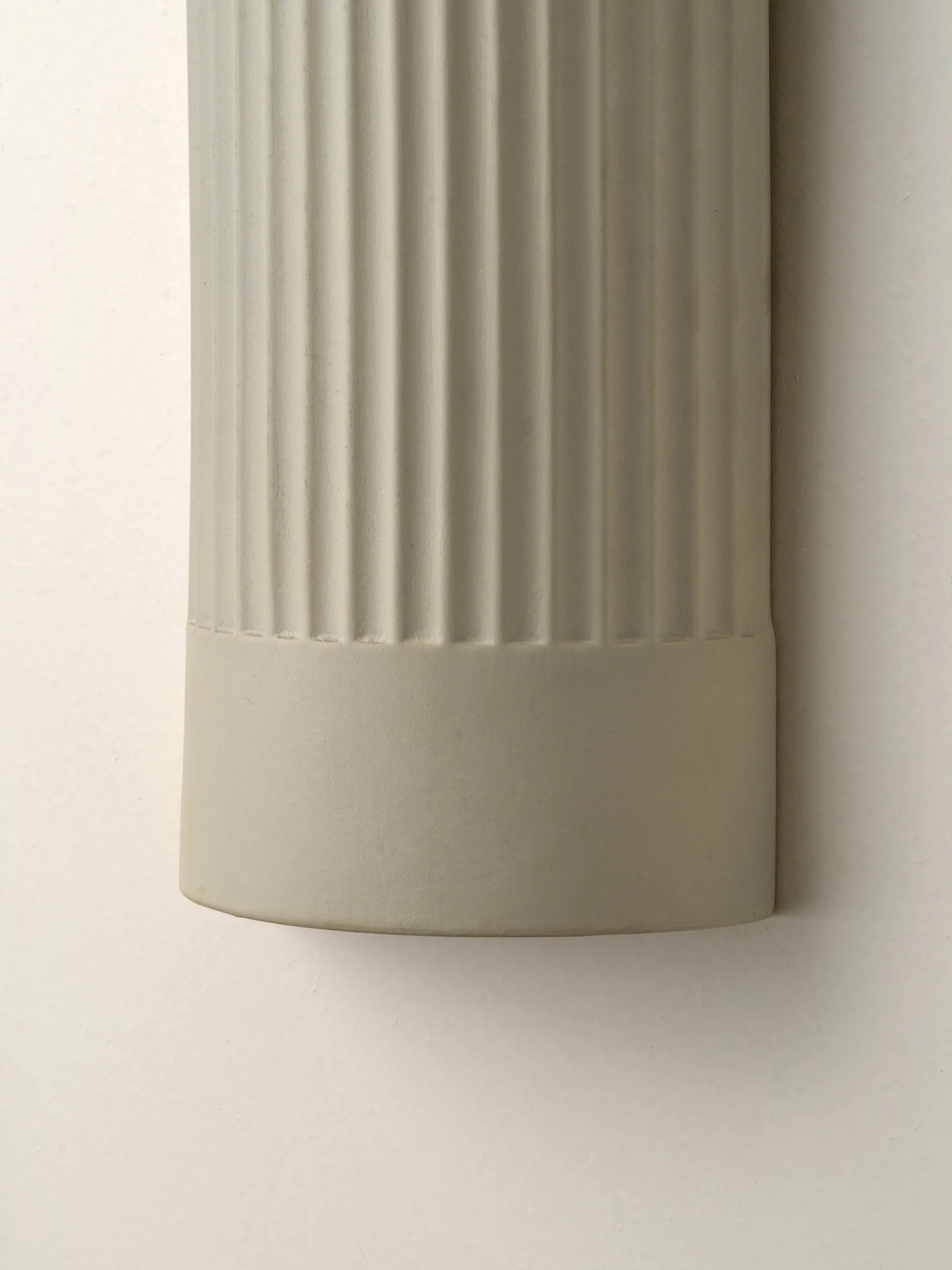 Enza - Warm White Ribbed Concrete Wall Light - Image 4