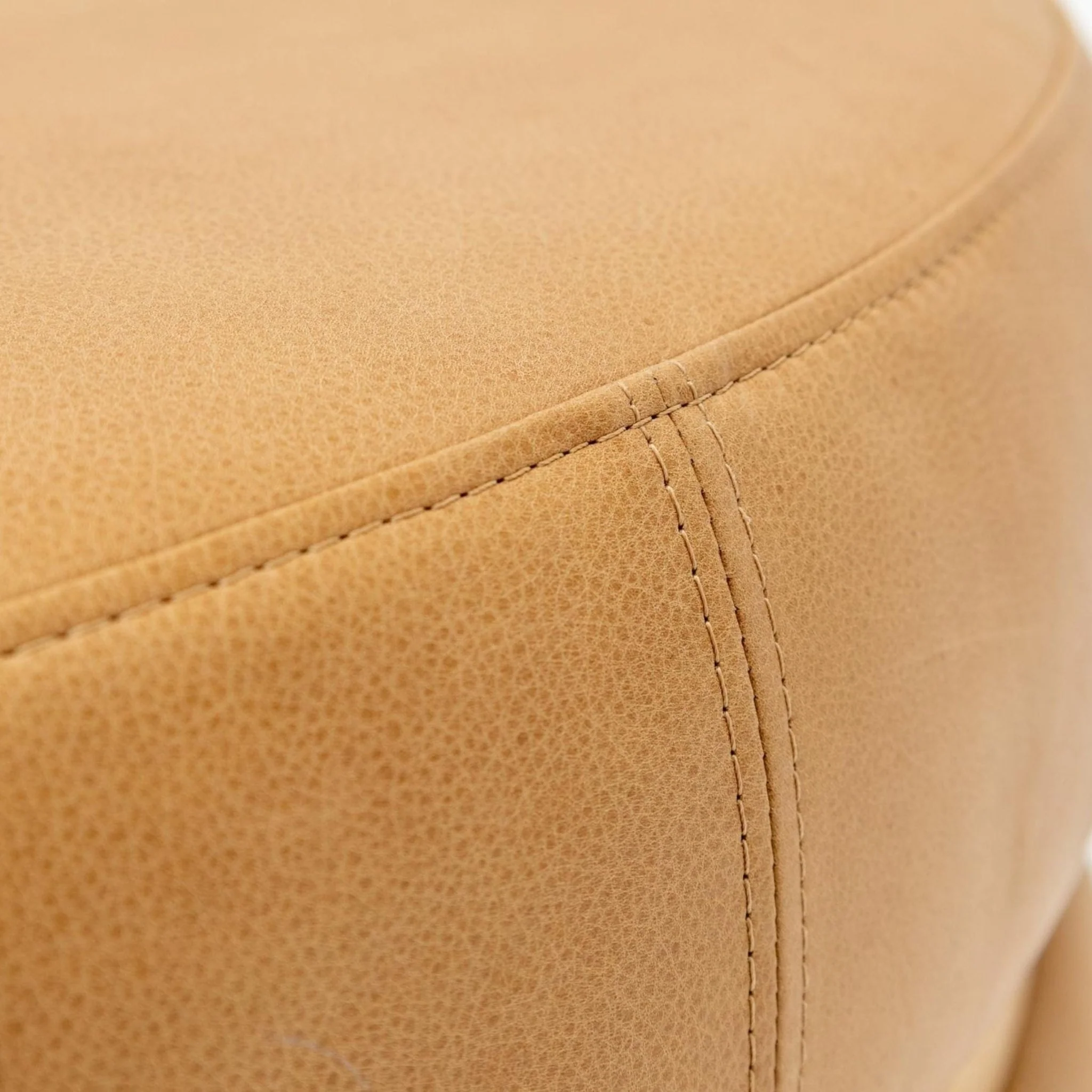 Saga Stool - Light Oak & Pecan Leather - Image 11