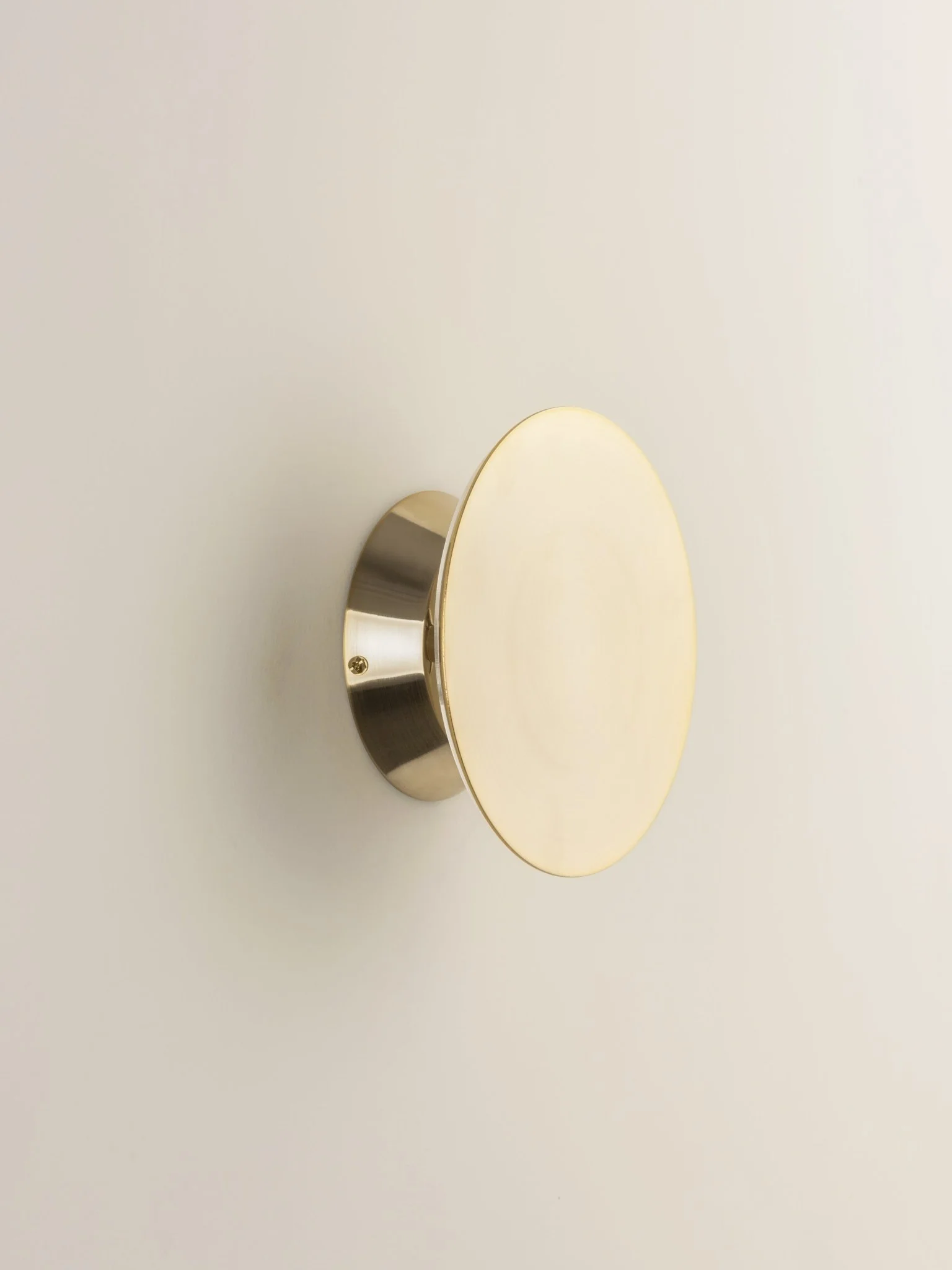 Santi - Led Adjustable Disk Wall Light Brushed Brass