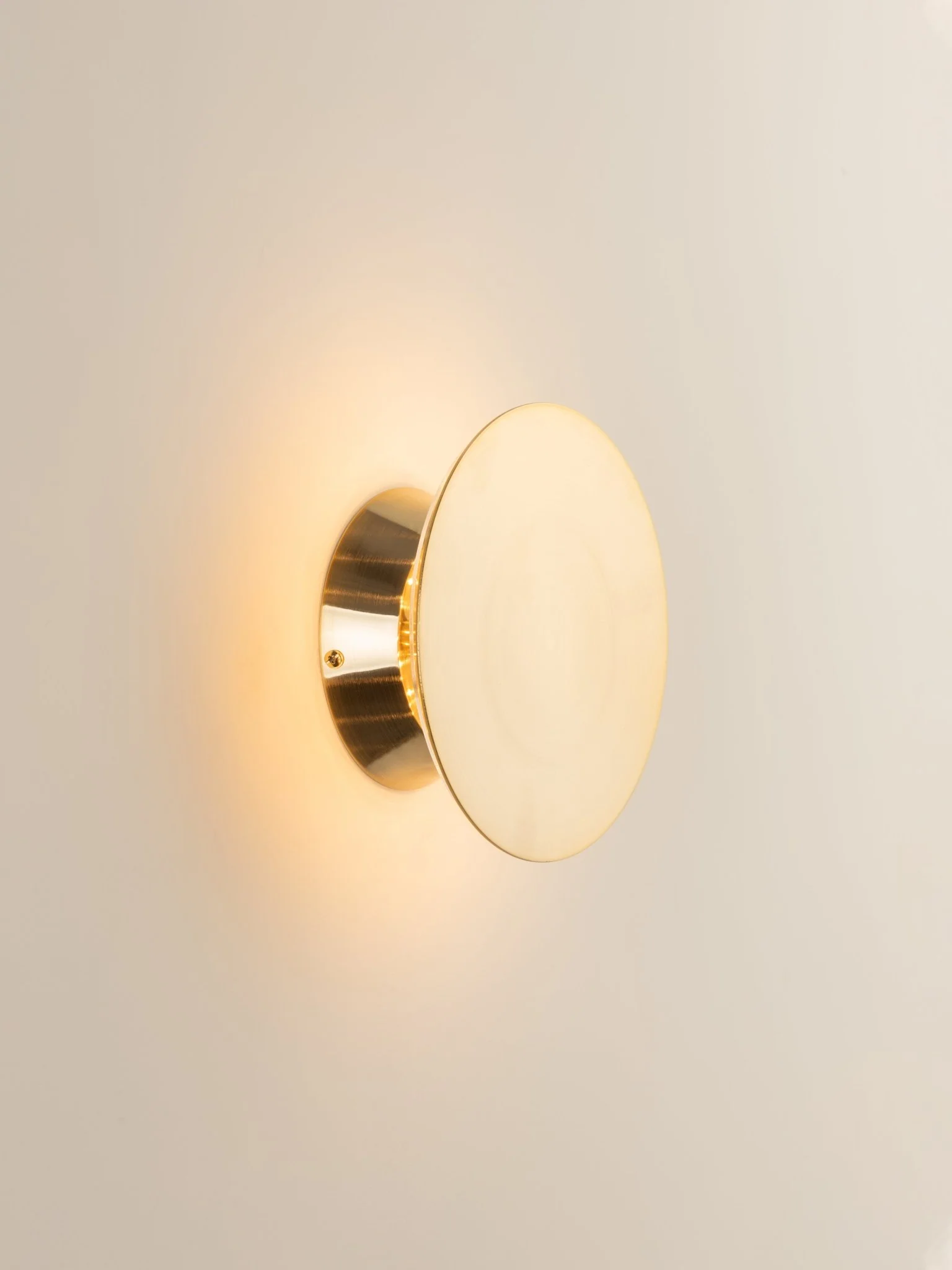 Santi - Led Adjustable Disk Wall Light Brushed Brass - Image 2