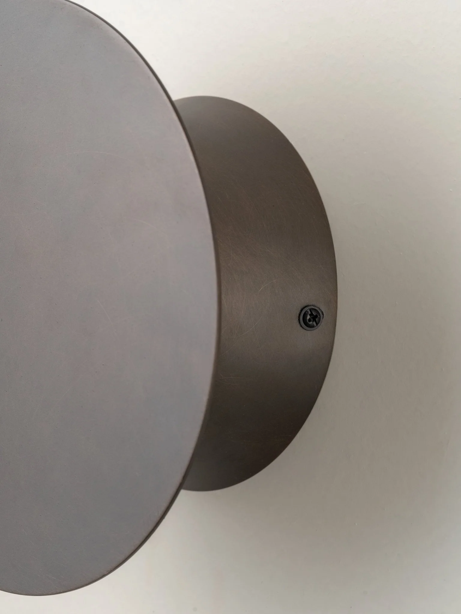 Santi - Led Adjustable Bronze Disc Wall Light - Image 4