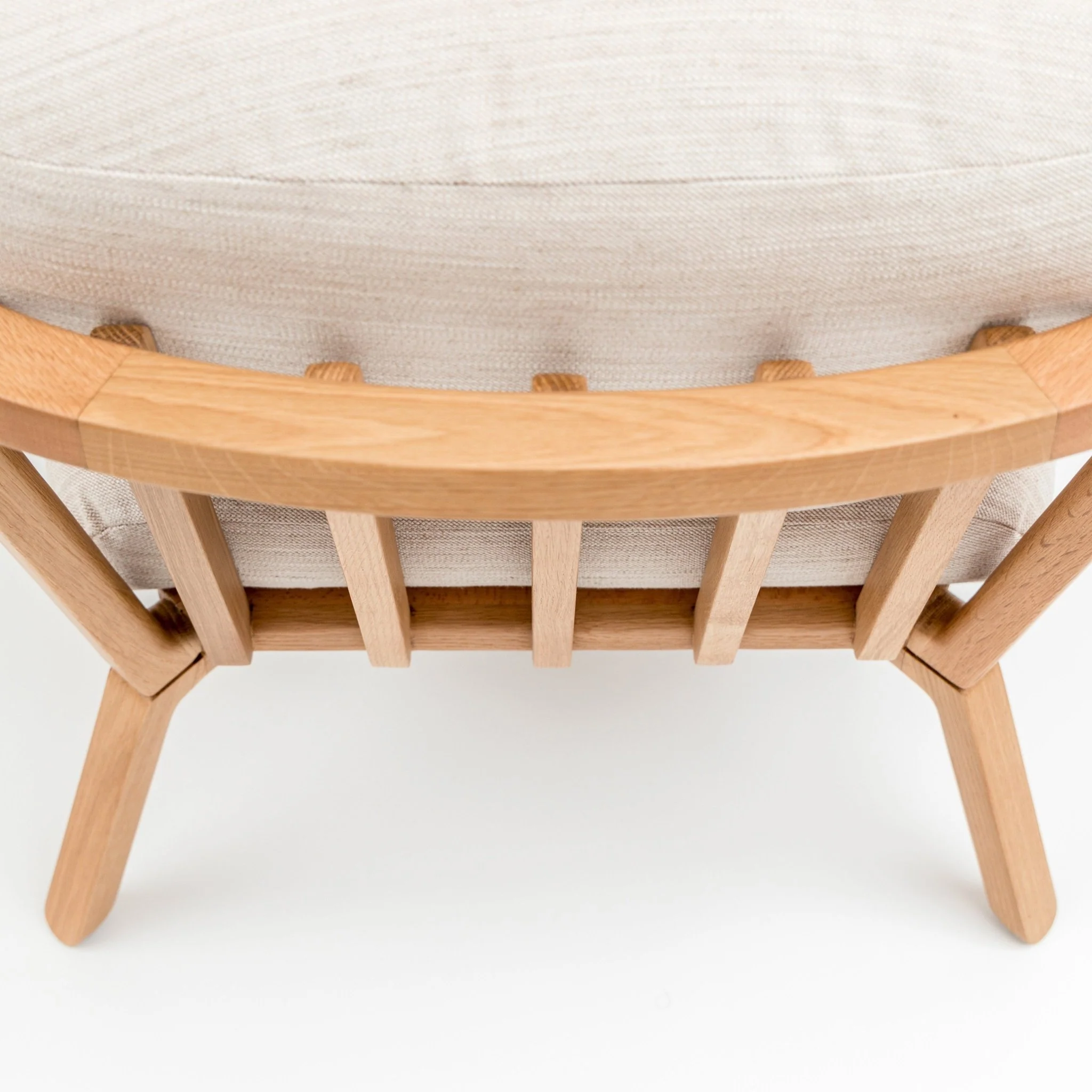 Sensu Lounge Chair - Light Oak & Nude - Image 6