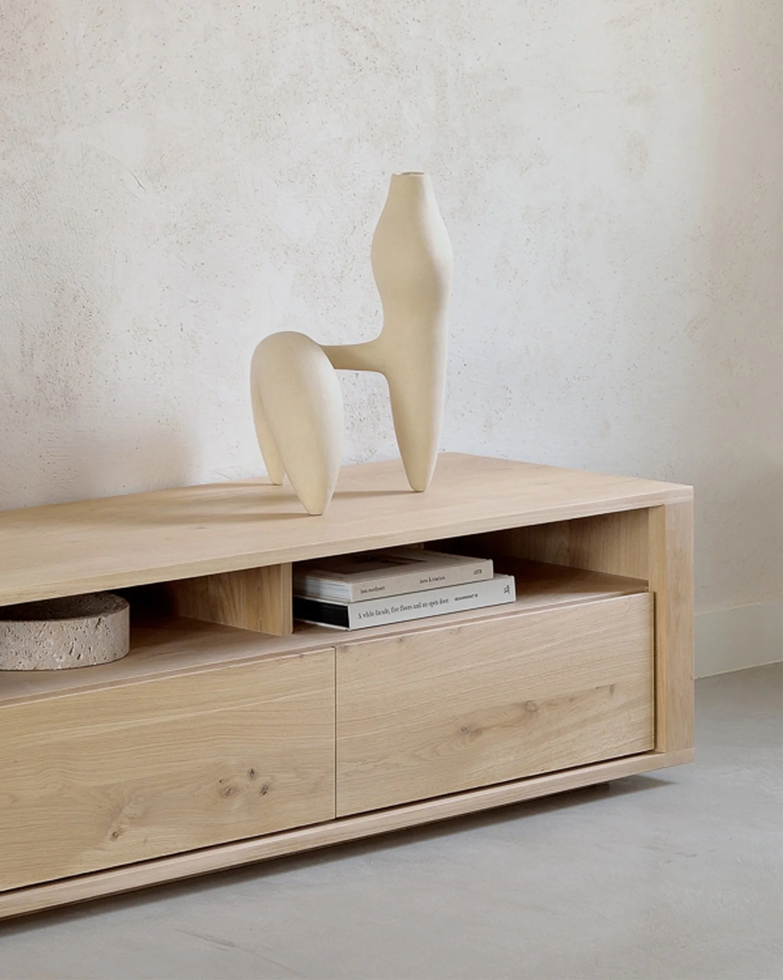 Shadow Tv Cupboard - Oak - Image 15