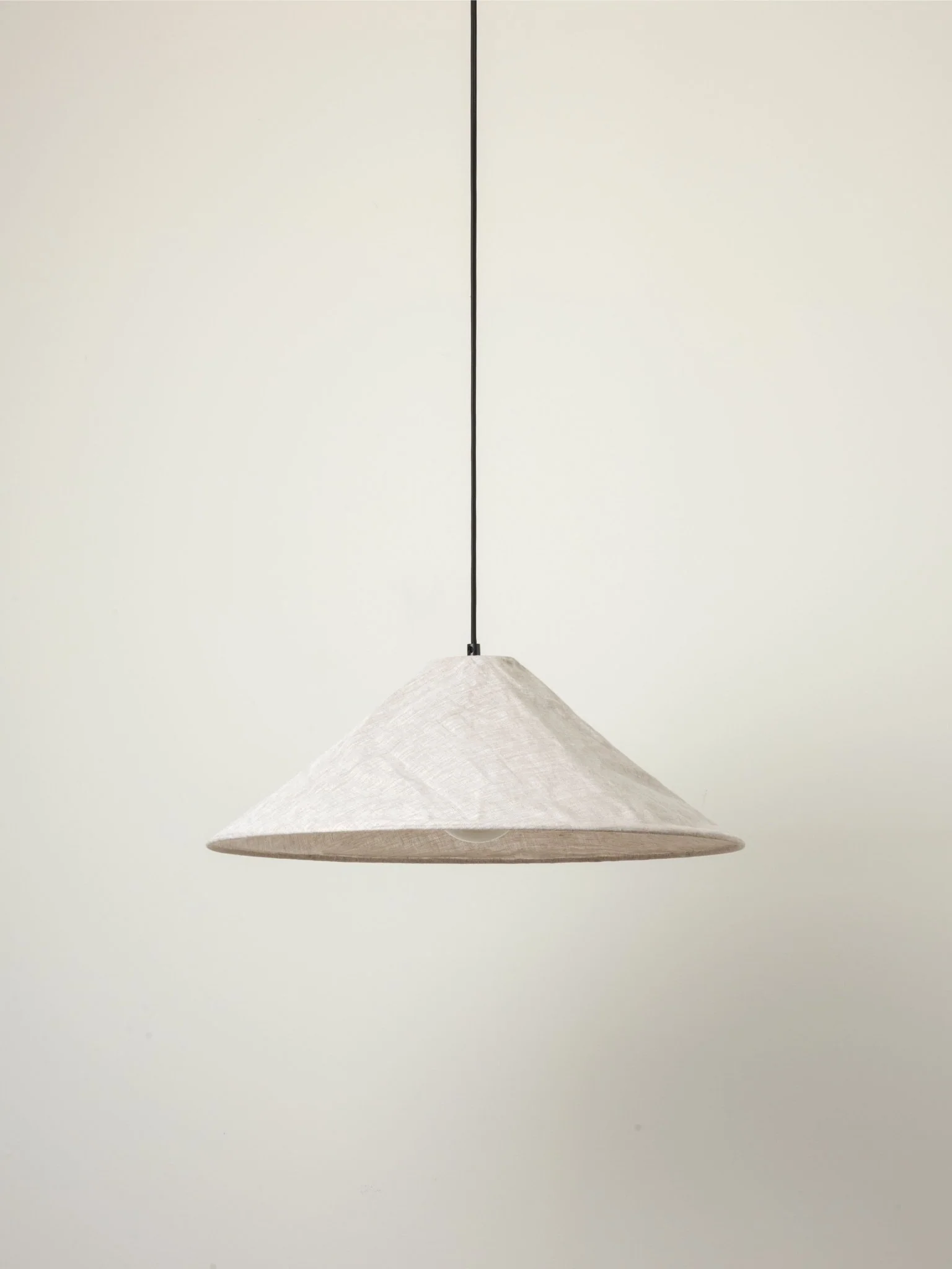 Siya - Collapsible Large Linen Pendant