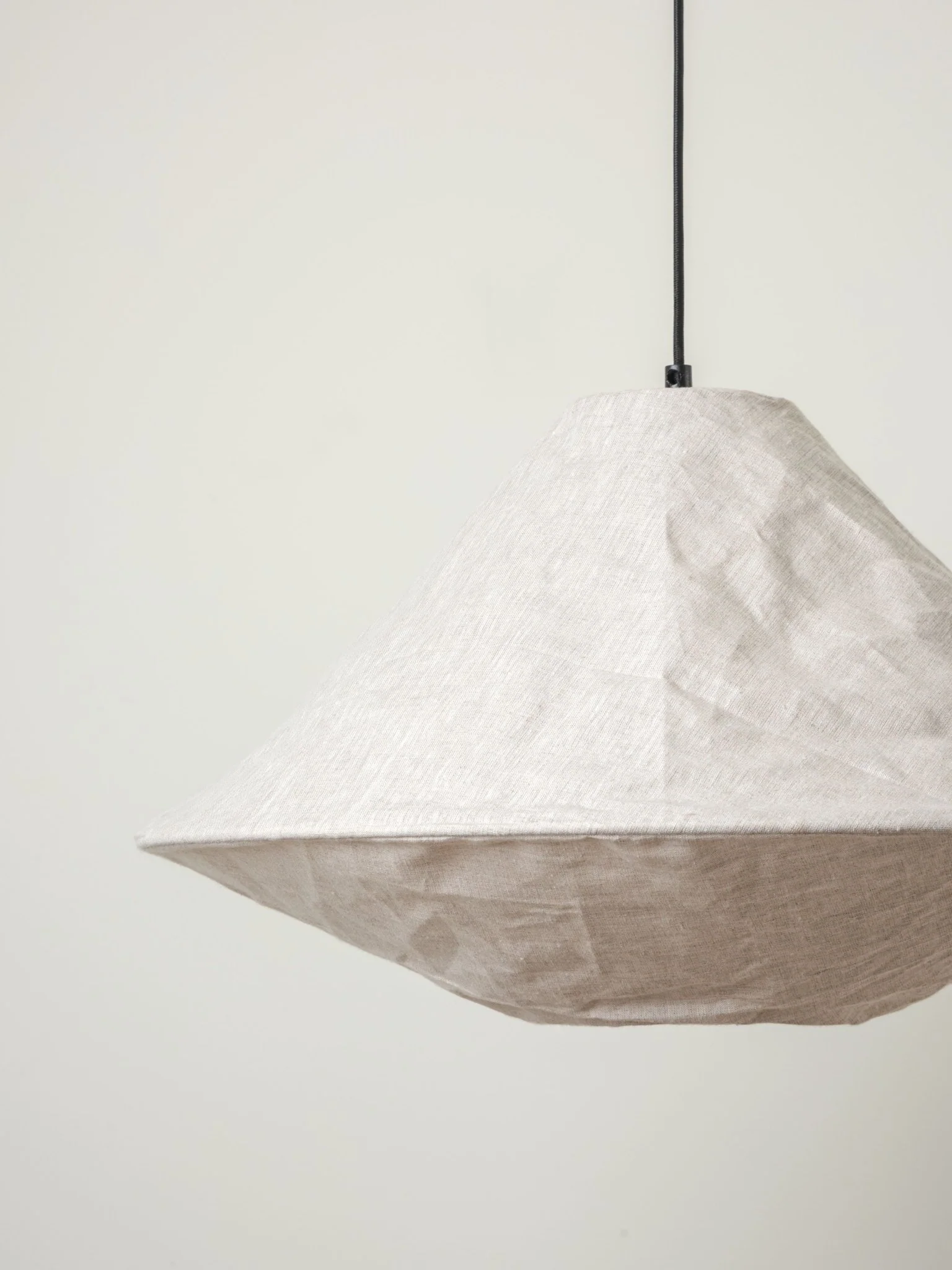 Siya - Collapsible Small Linen Pendant - Image 3