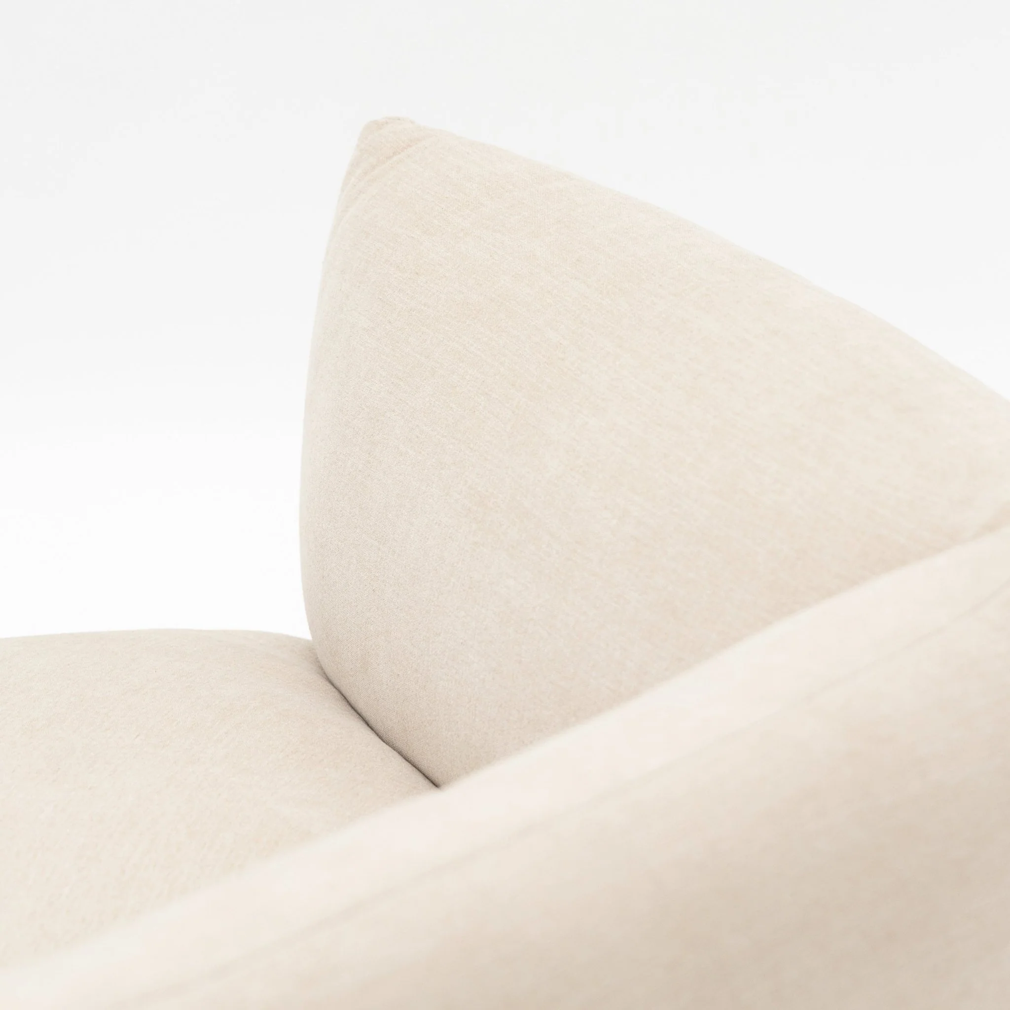 Slipper Sofa - Bleached Sand - Image 8
