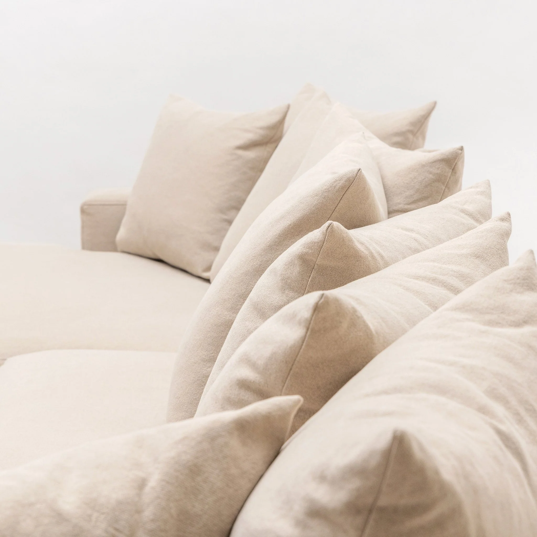 Sloopy Sofa - Flanders Coast - Image 4