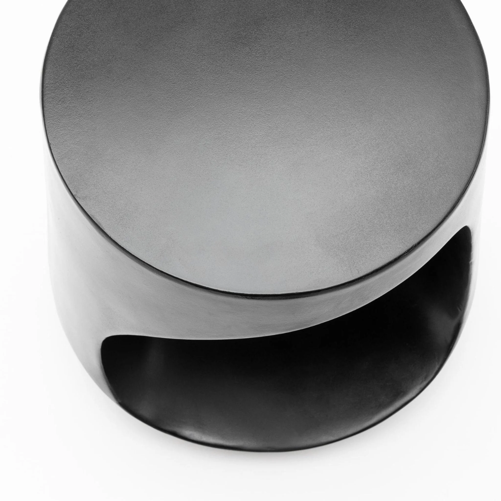 Sol Side Table - Black - Image 9