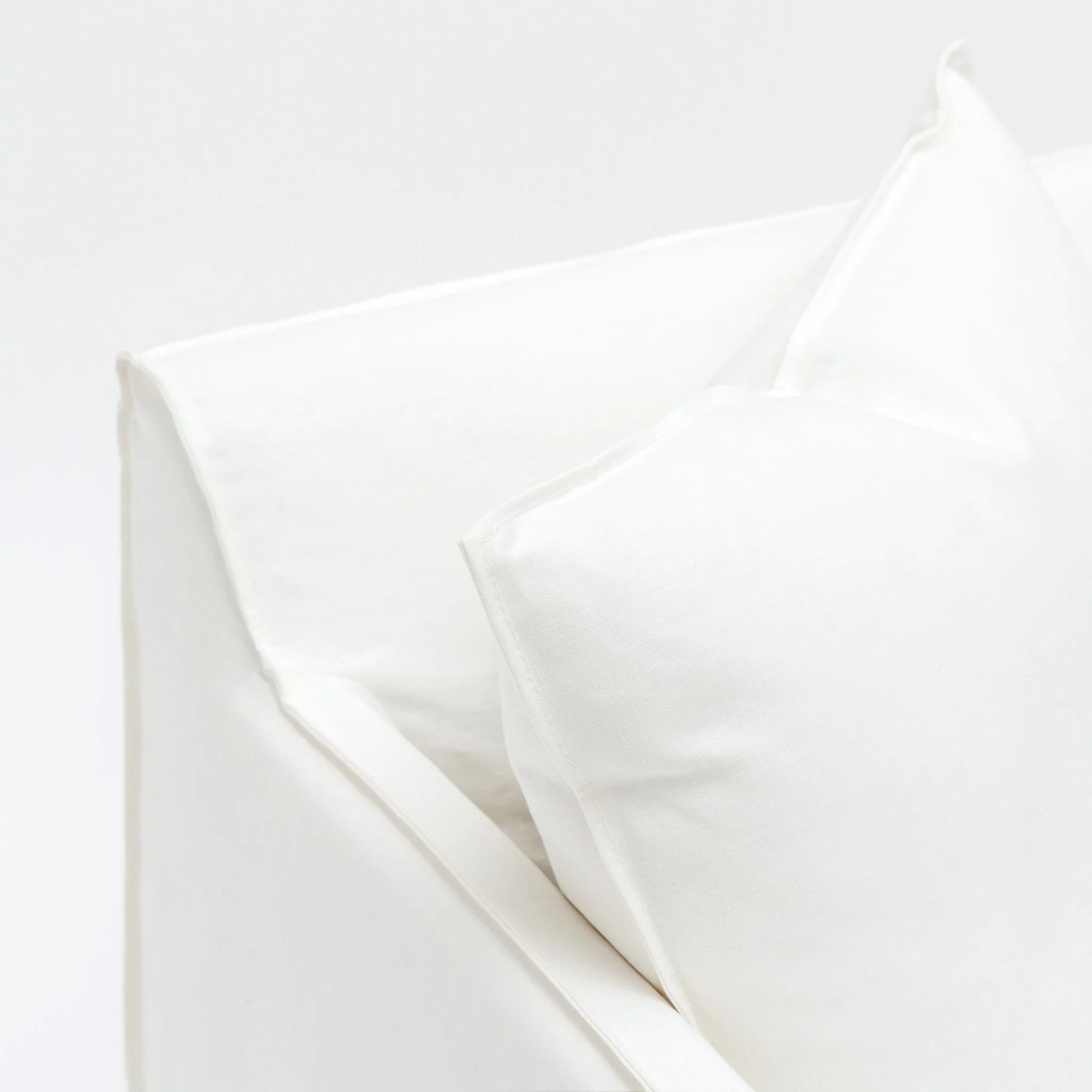 Solara Love Seat - Off White - Image 10