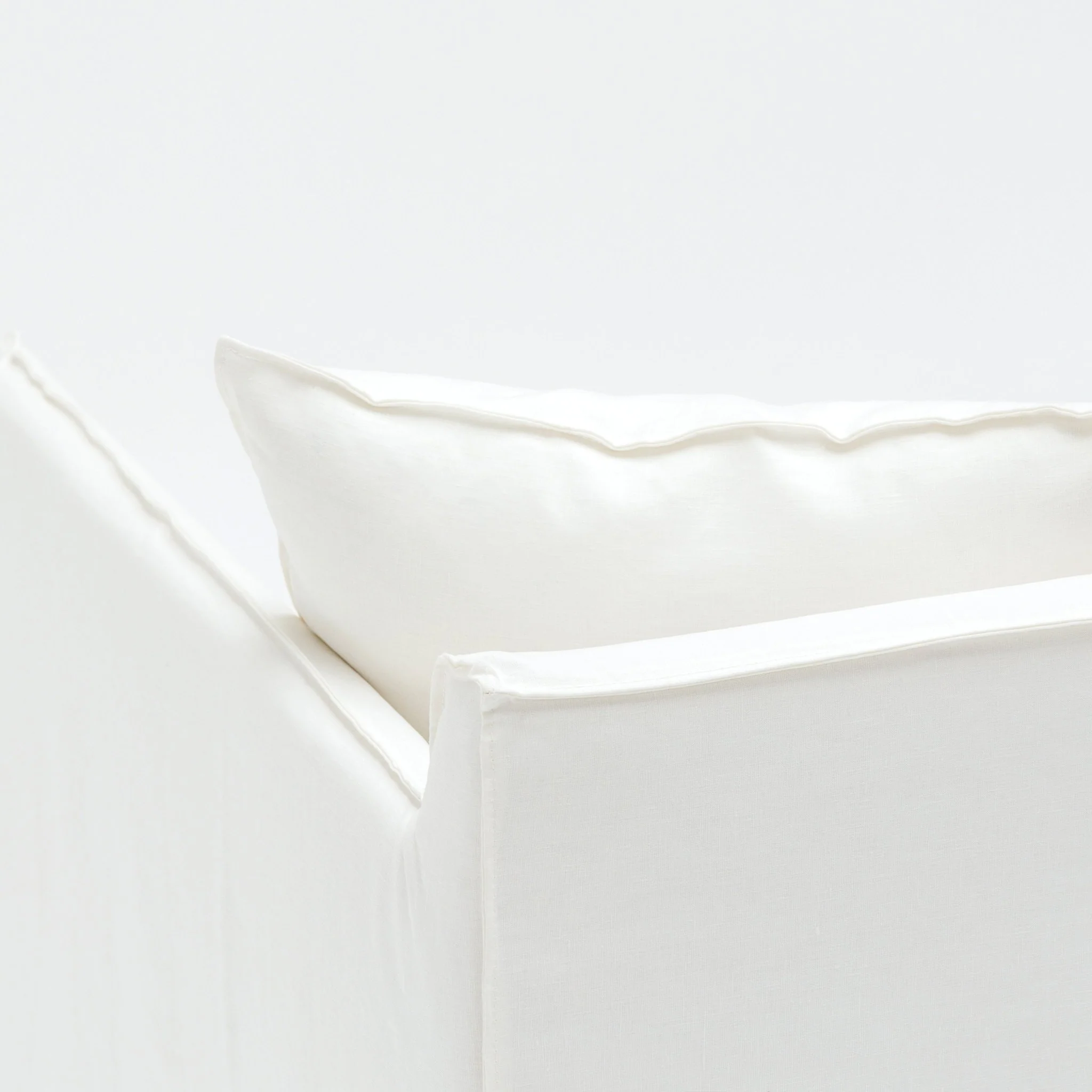 Solara Love Seat - Off White - Image 13
