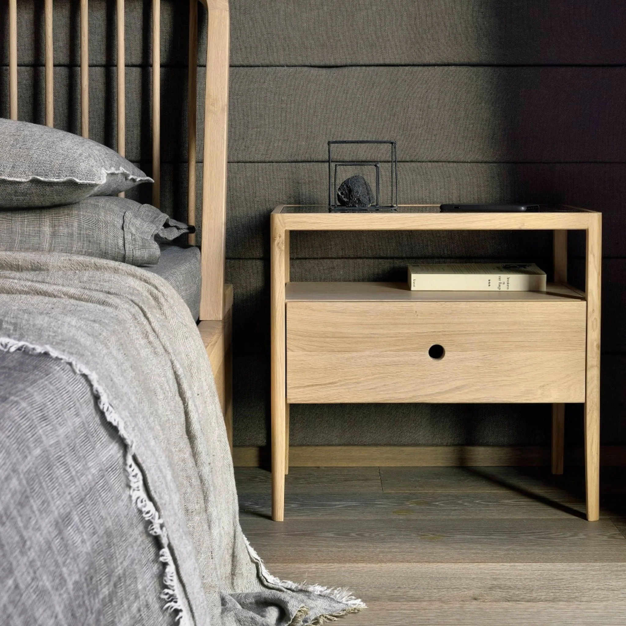Spindle Bedside Table - Oak - Image 7