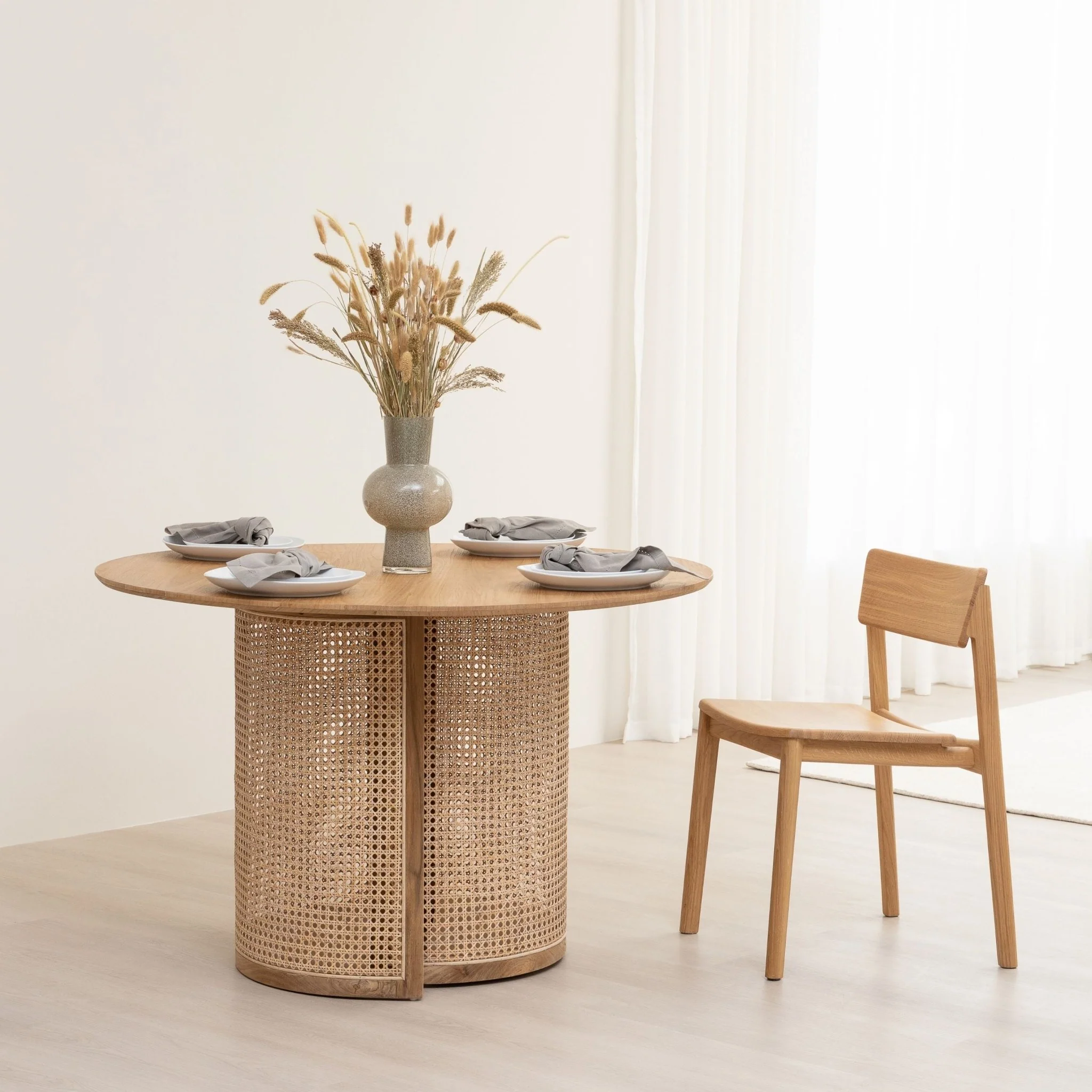 St Martin - Round Table - Natural - Image 10