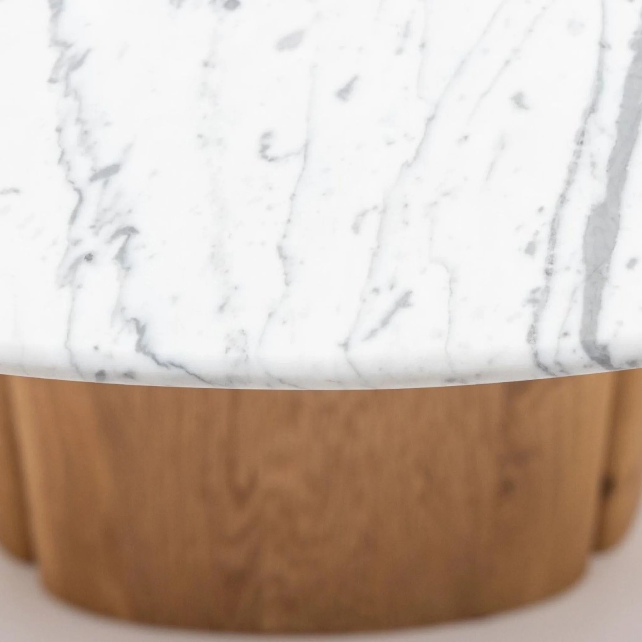 Tathra 125 Table - Light Oak & Bianca Carrara - Image 3