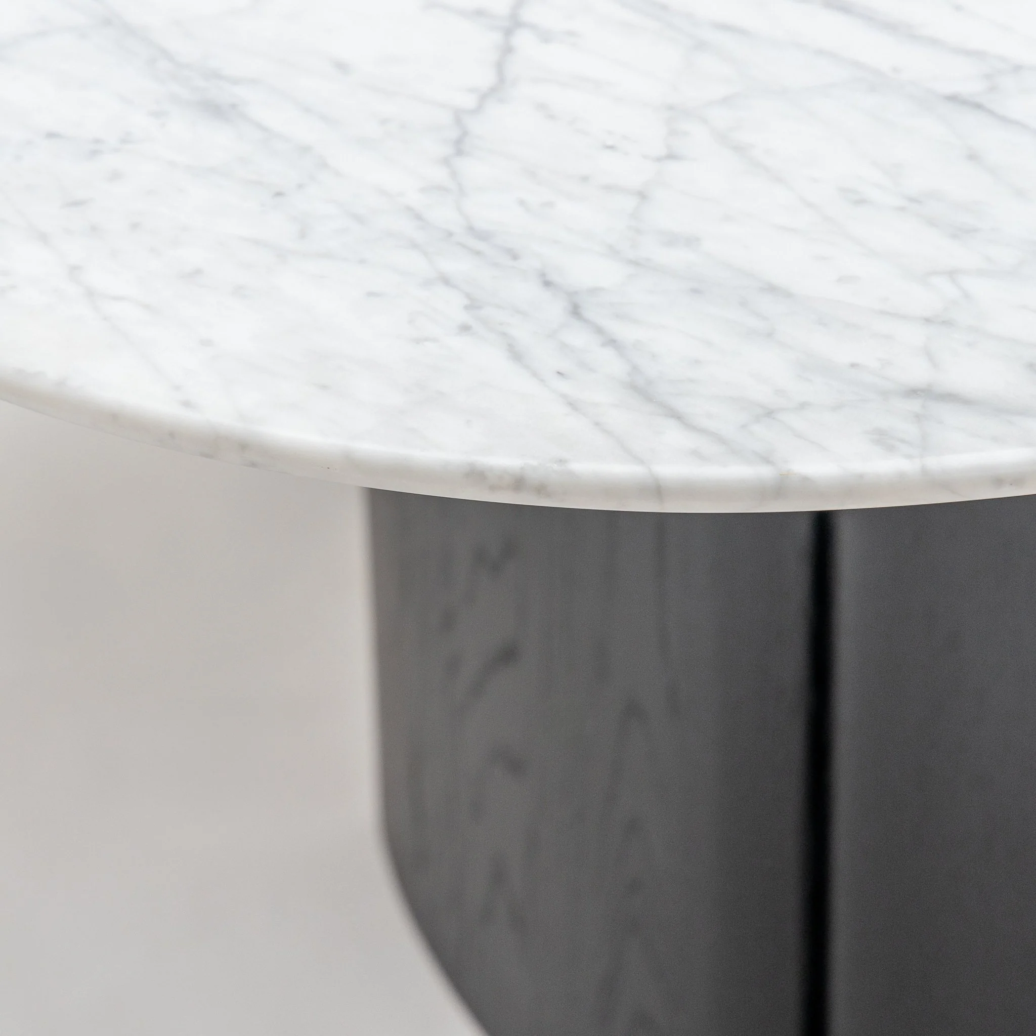 Tathra 155 Table - Black Oak & Bianca Carrara - Image 12