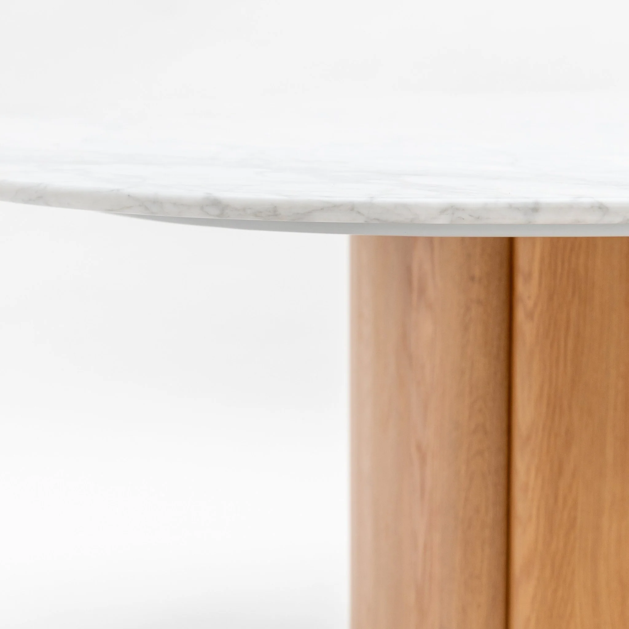 Tathra 155 Table - Light Oak & Bianca Carrara - Image 7
