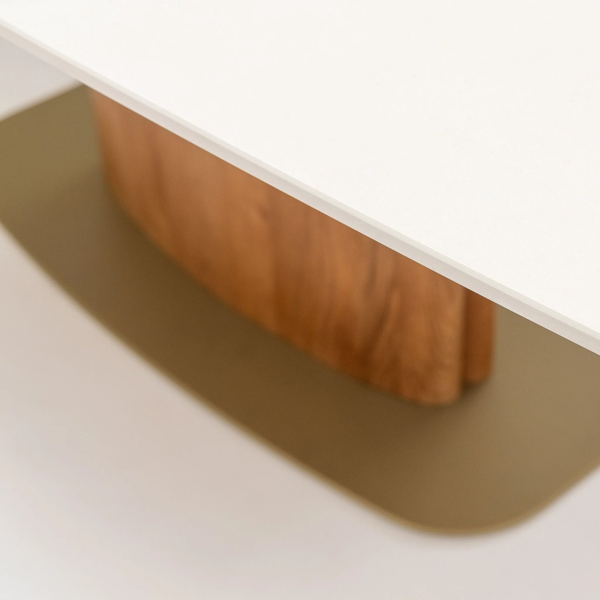 Tilba Pedestal Table - Light Oak - Image 13