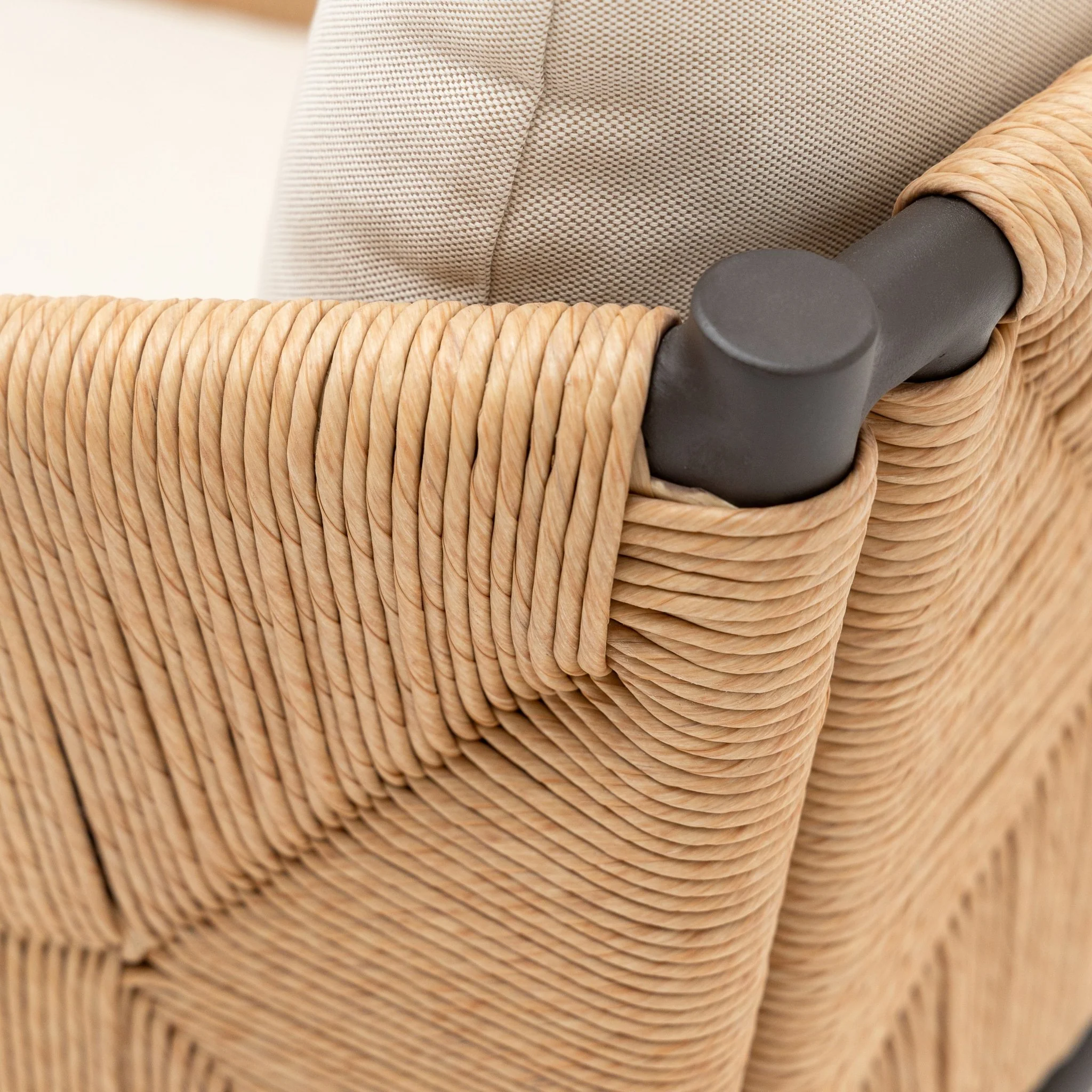 Tonga - Lounge Chair - Image 12