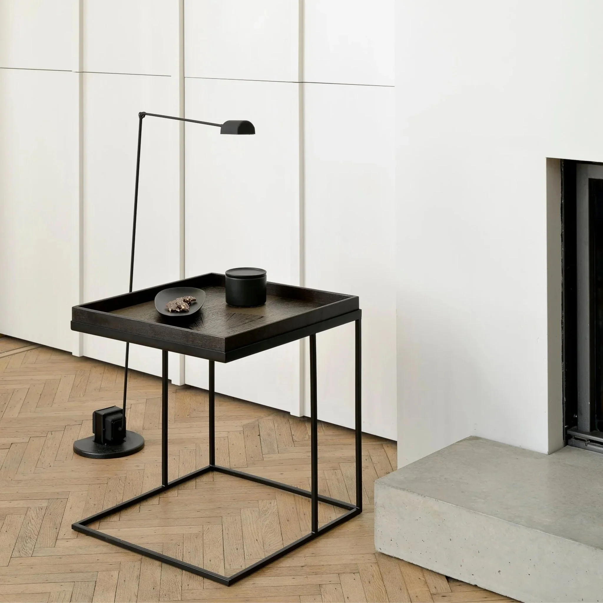 Tray Side Table - Varnished Wood - Black - Square - Image 5