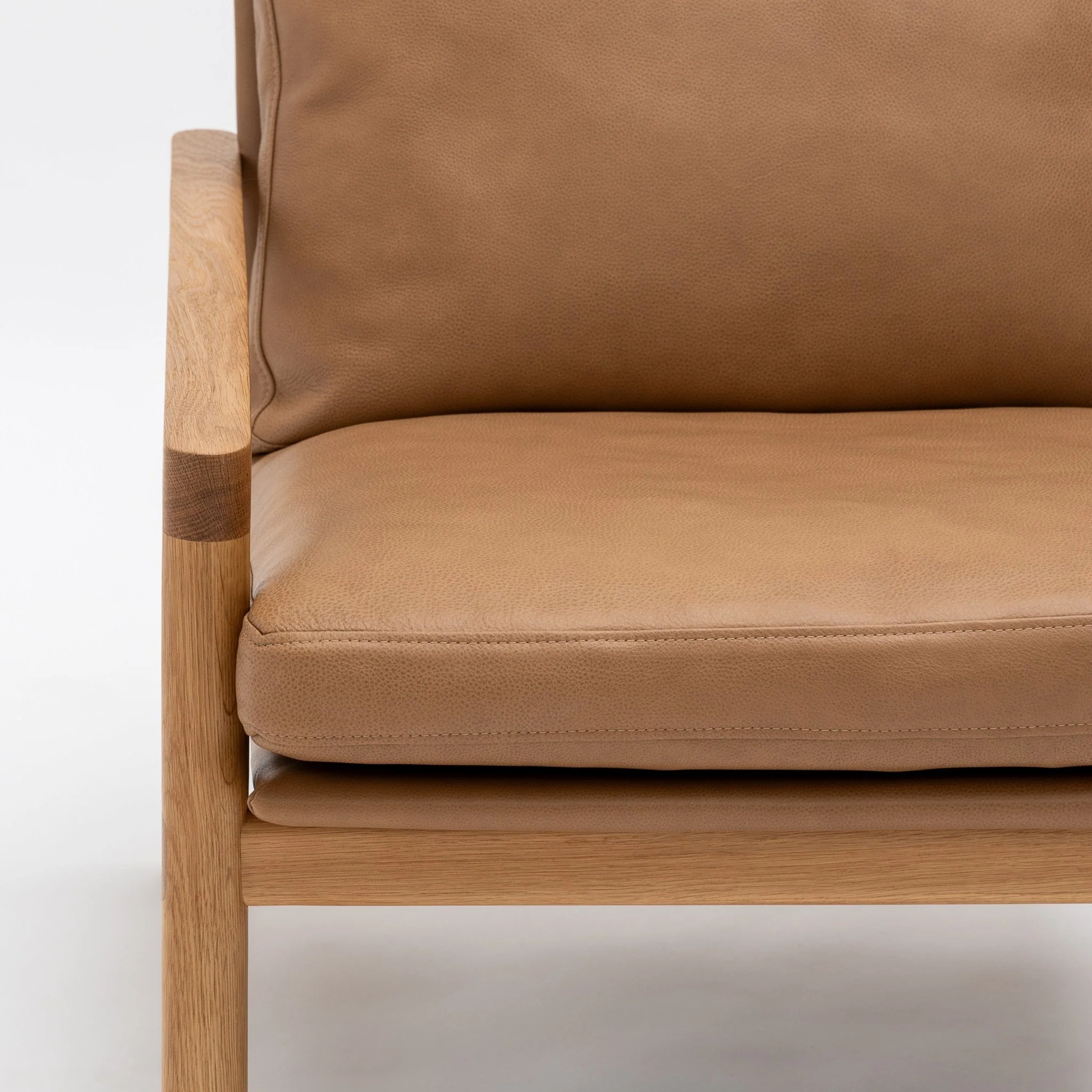 Troubadour Chair - Light Oak & Pecan Leather - Image 7