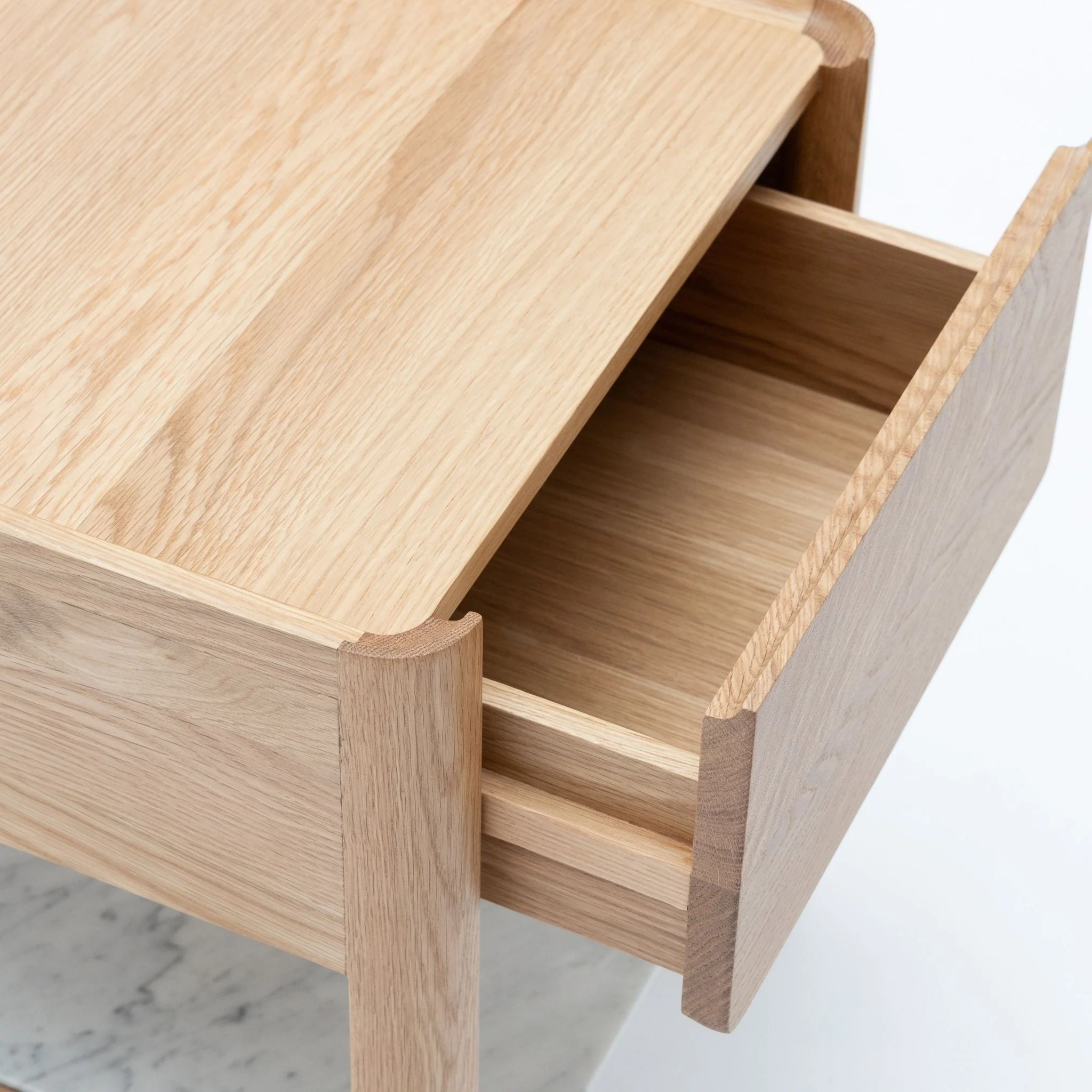 Tye Nightstand 45 - Light Oak & Bianca Carrara - Image 10
