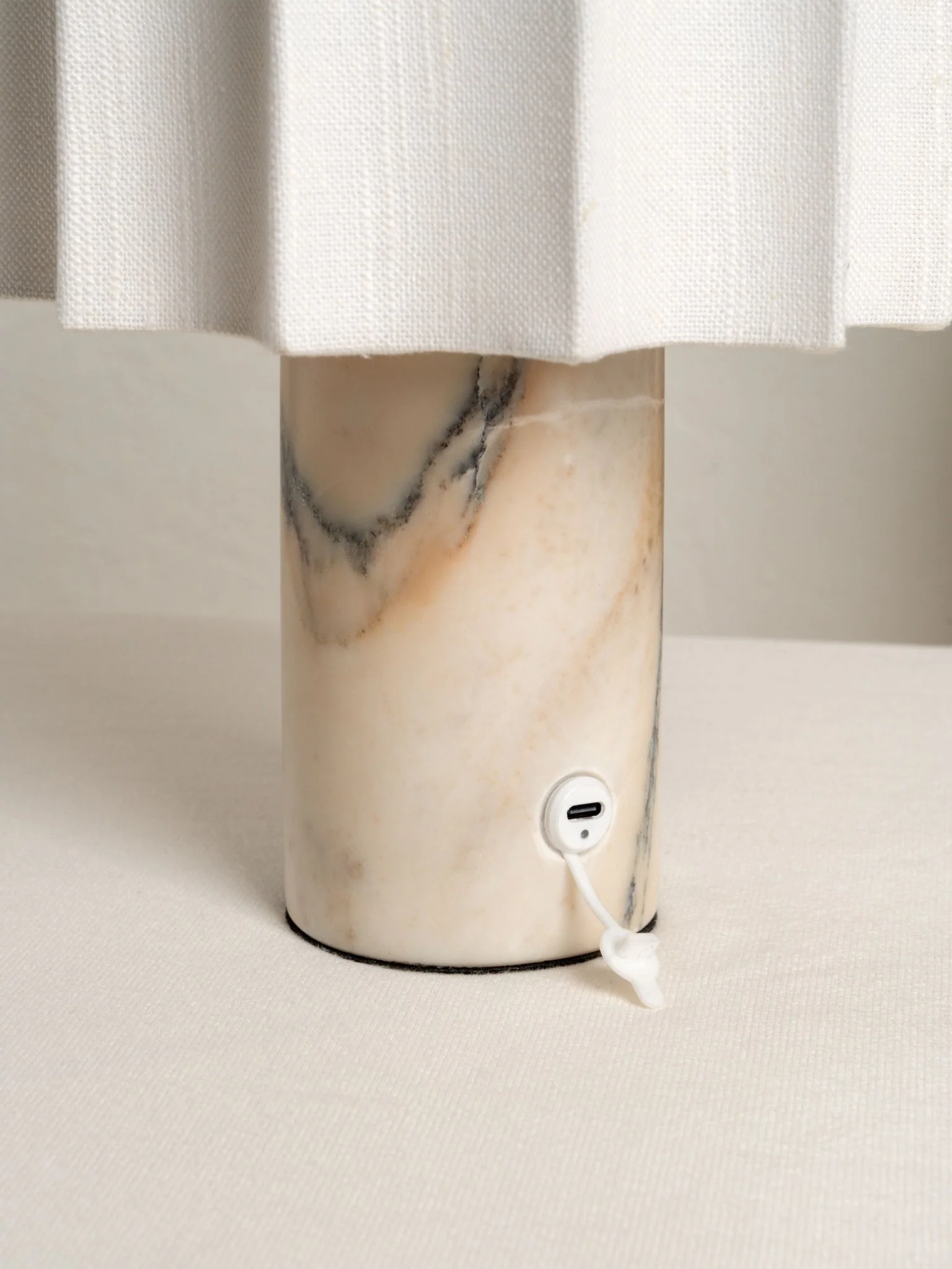 Valli - Viola Calacatta Marble And Linen Rechargeable Table Lamp - Image 5