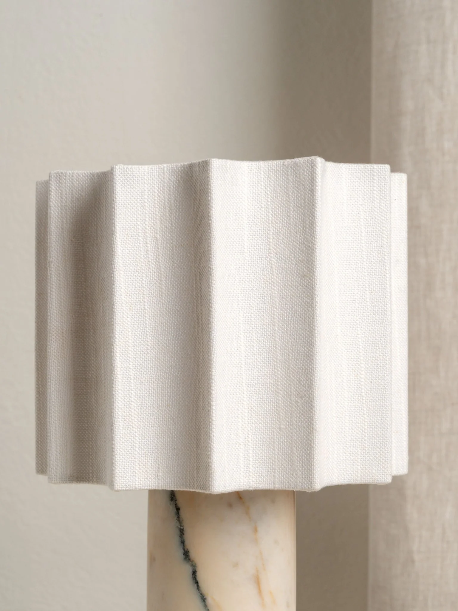 Valli - Viola Calacatta Marble And Linen Rechargeable Table Lamp - Image 6