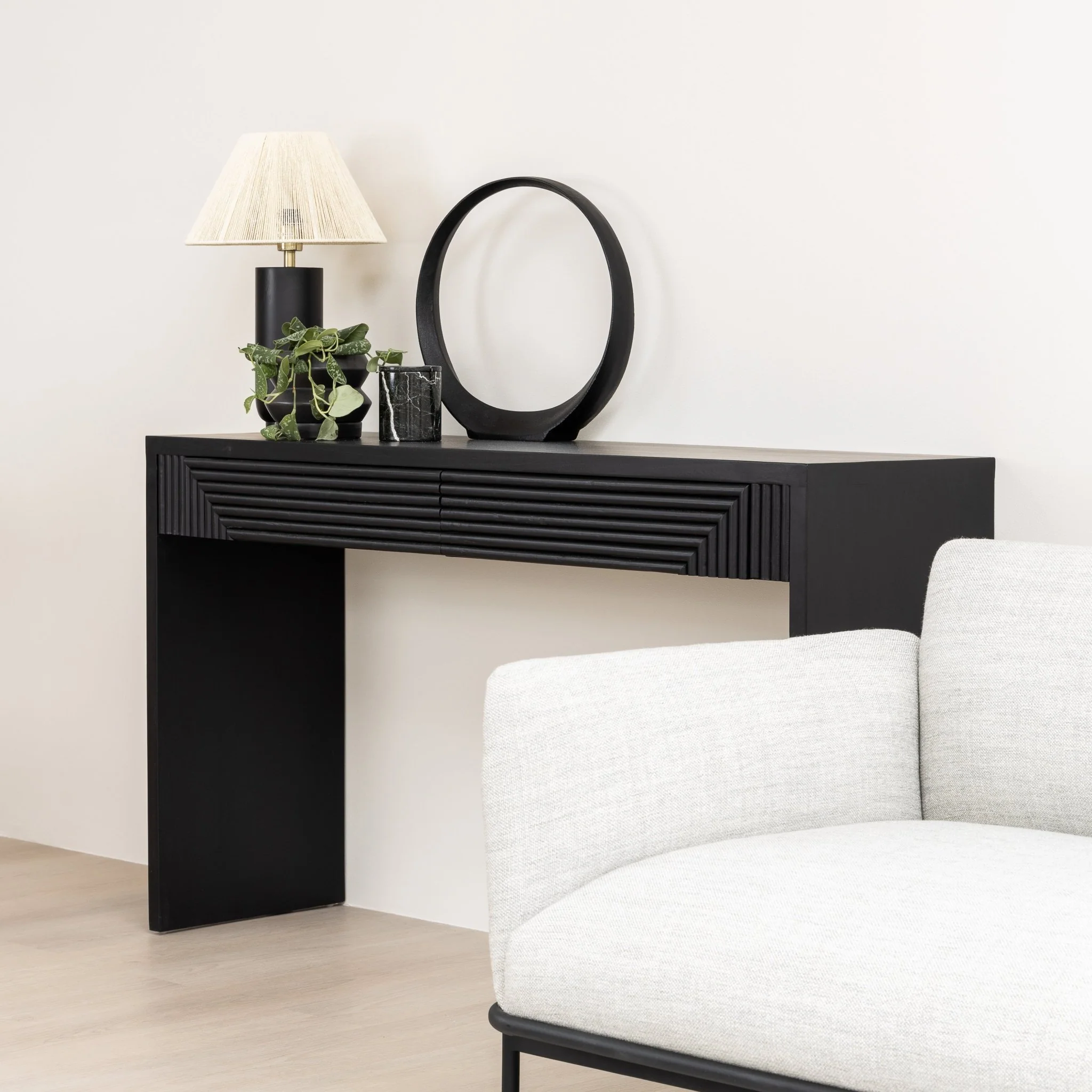 Verona Console - Black - Image 13