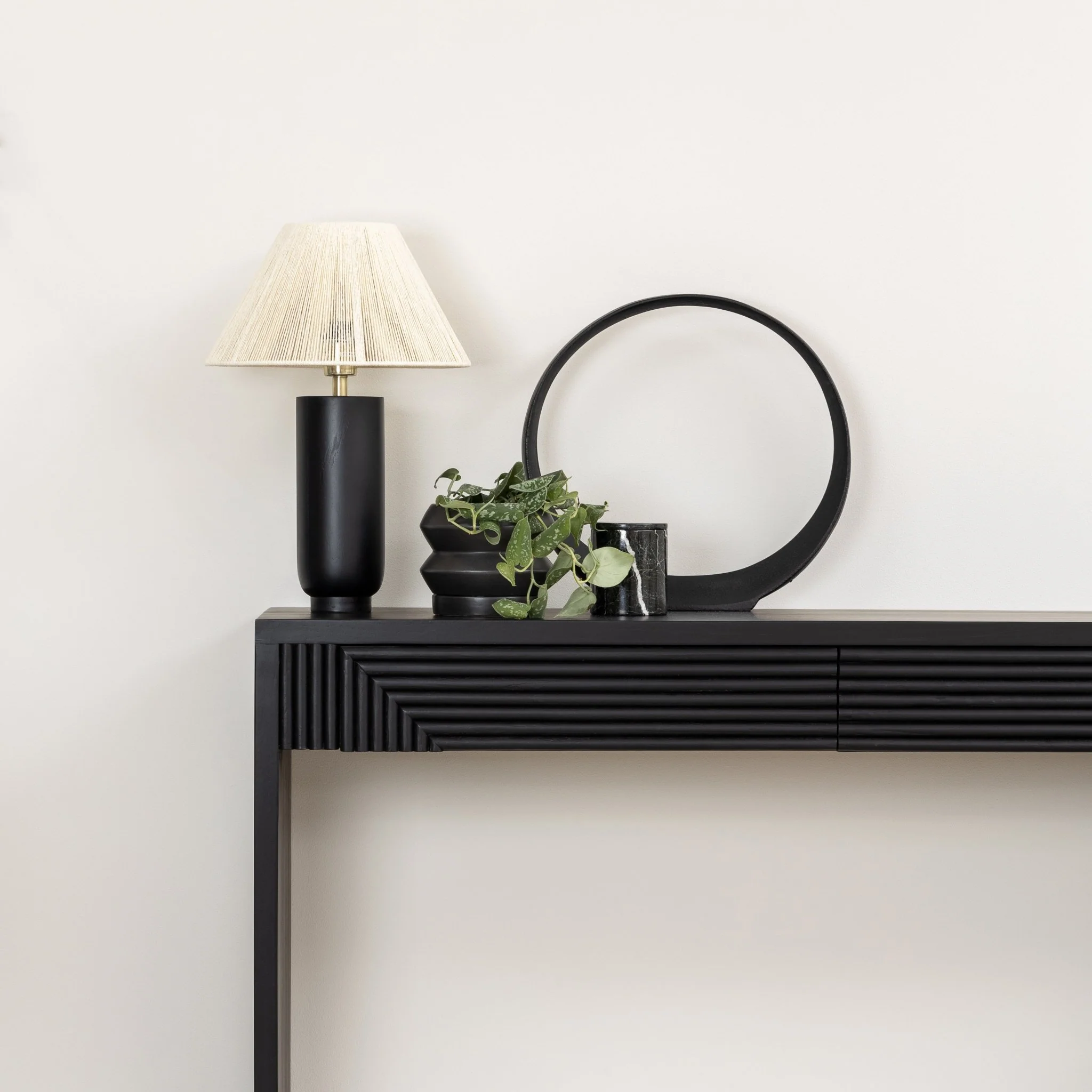 Verona Console - Black - Image 16