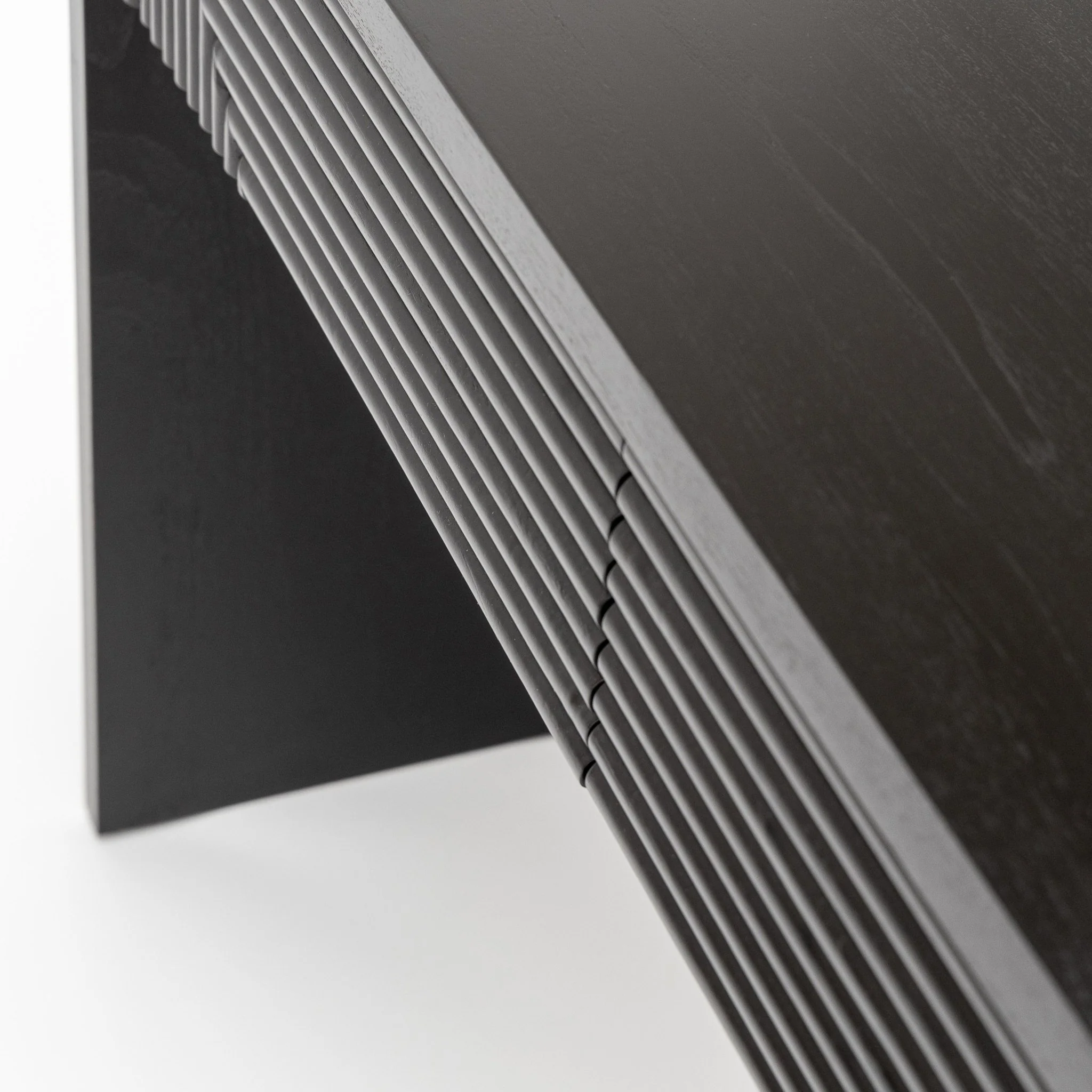 Verona Console - Black - Image 29