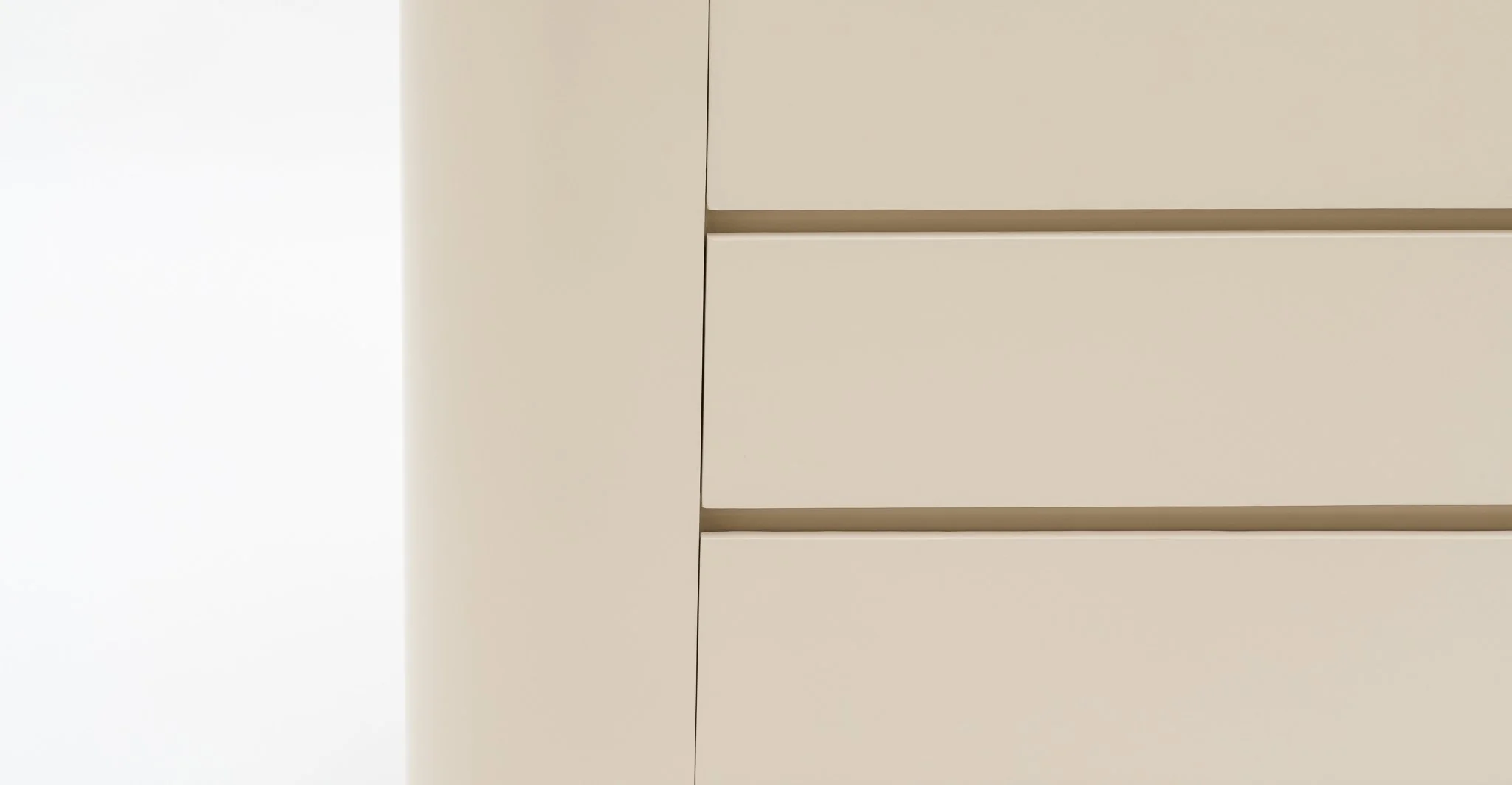 Willow Dresser - Beige - Image 14