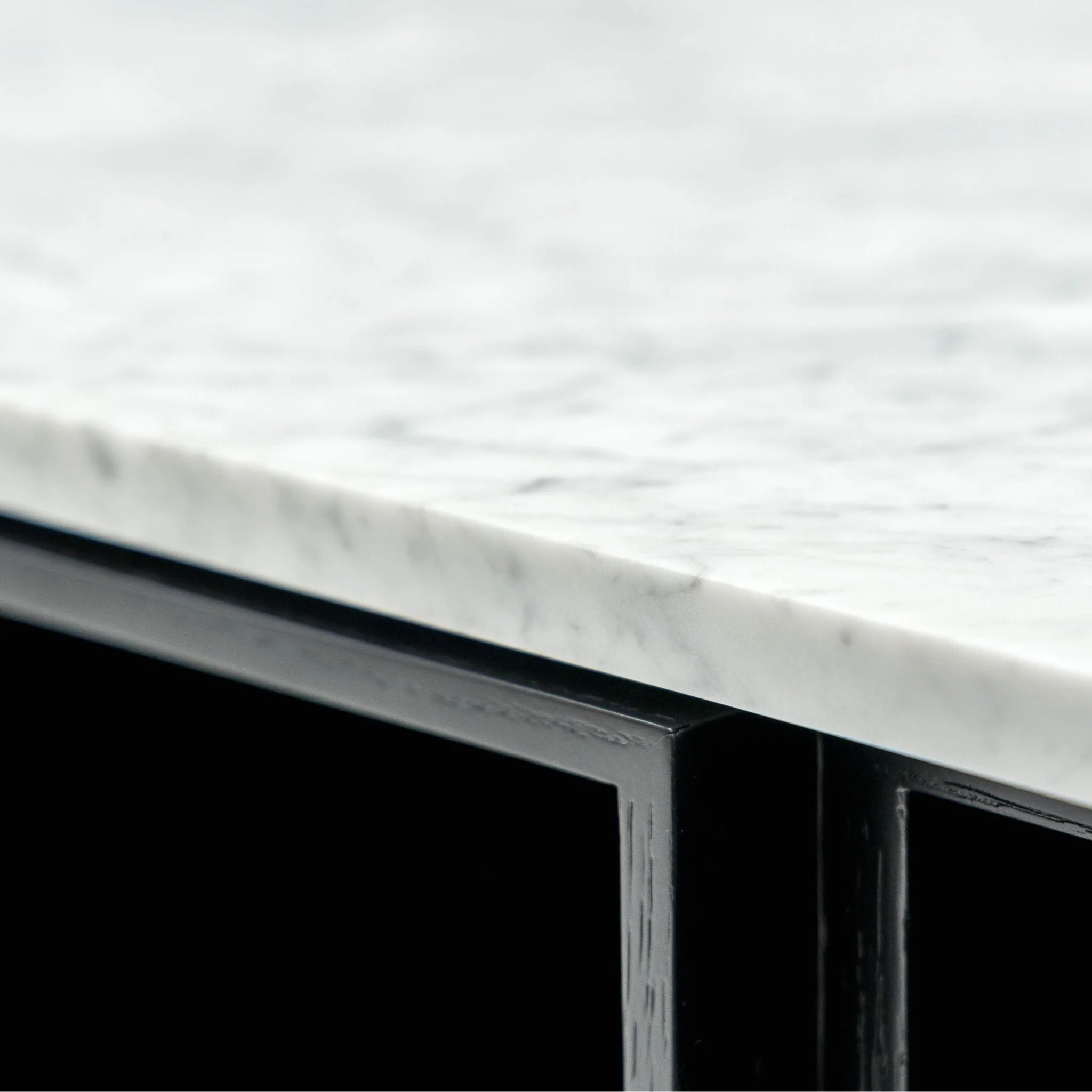 Yorke 220 Entertainment Unit - Black Oak & Bianca Carrara - Image 11