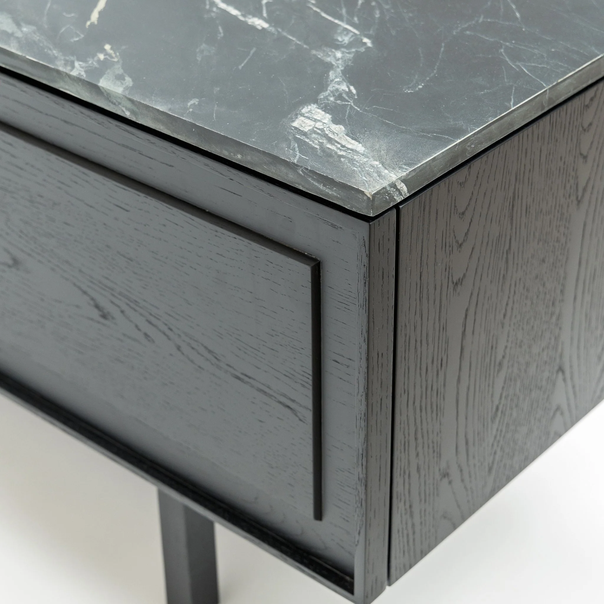 Yorke 220 Entertainment Unit - Black Oak & Nero Perlato - Image 5