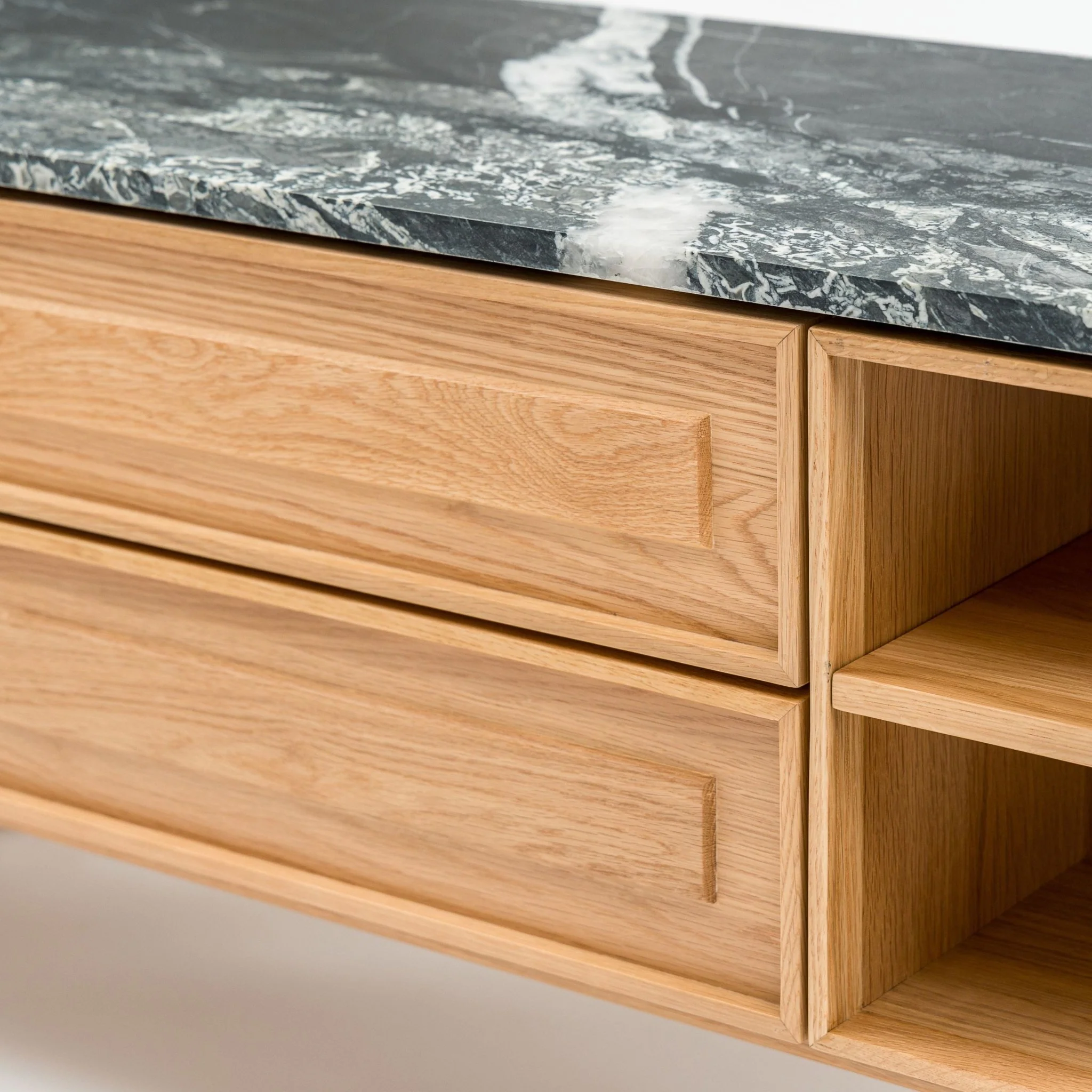 Yorke 220 Entertainment Unit - Light Oak & Nero Perlato - Image 10