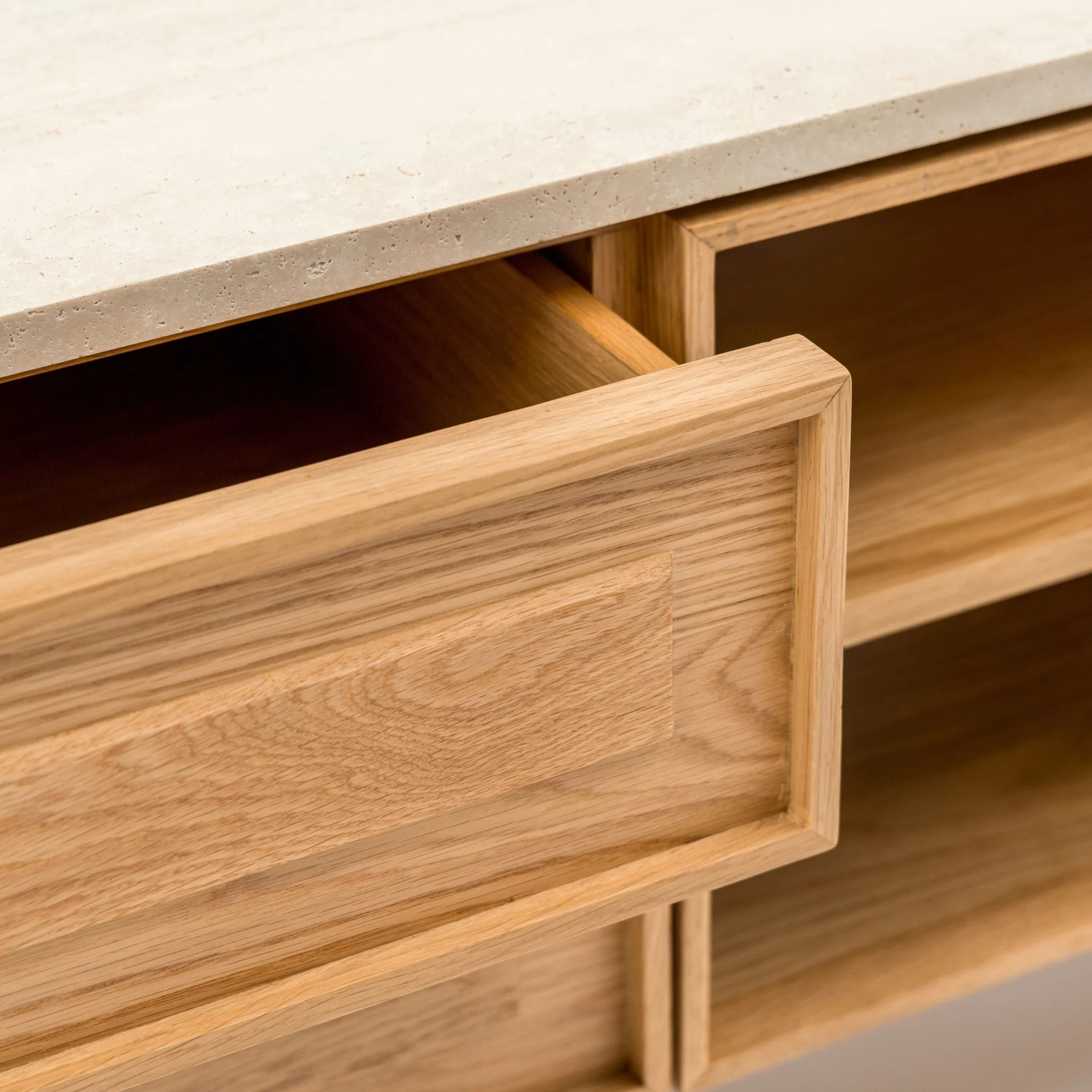 Yorke 220 Entertainment Unit - Light Oak & Travertine - Image 10