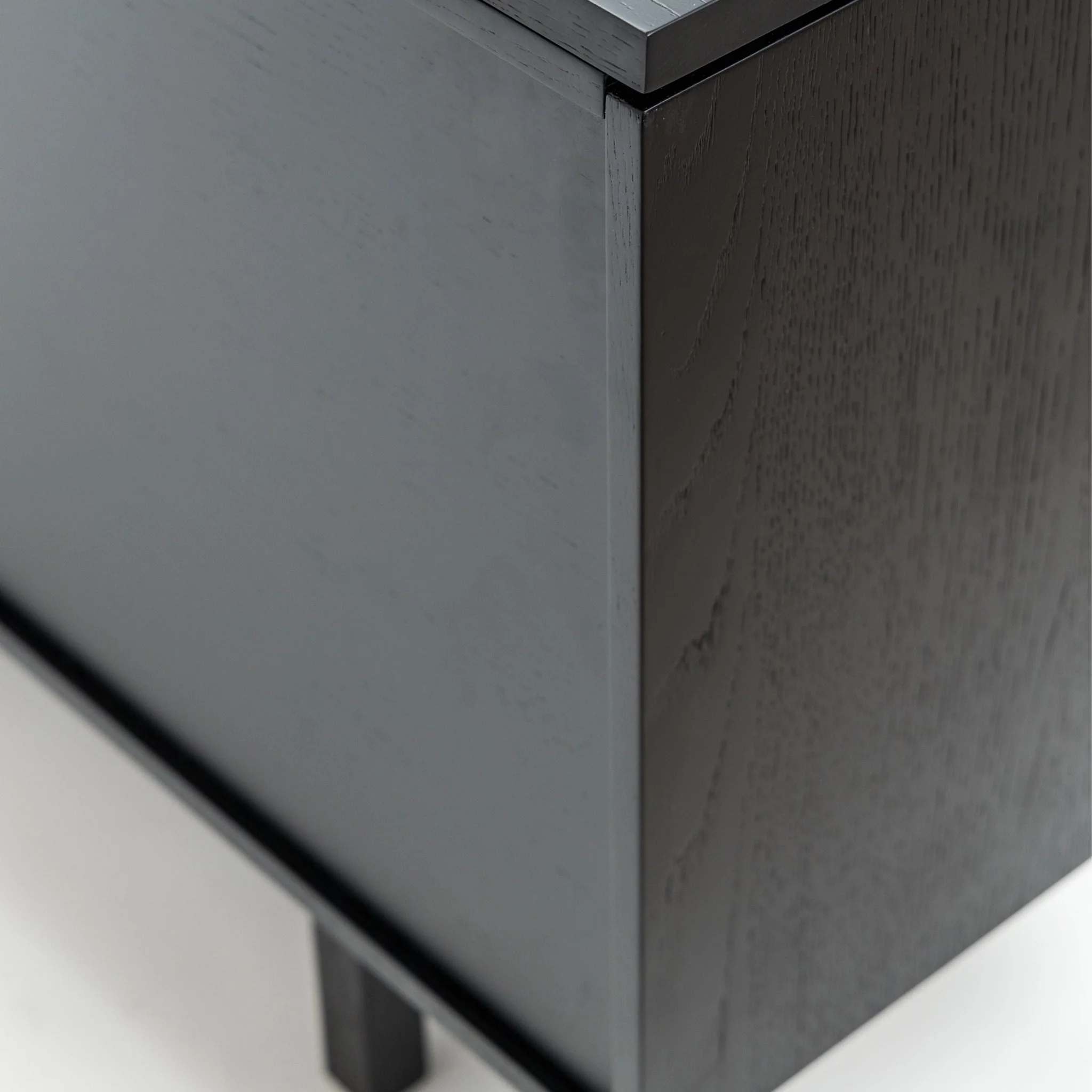 Yorke 220 Sideboard - Black Oak - Image 13