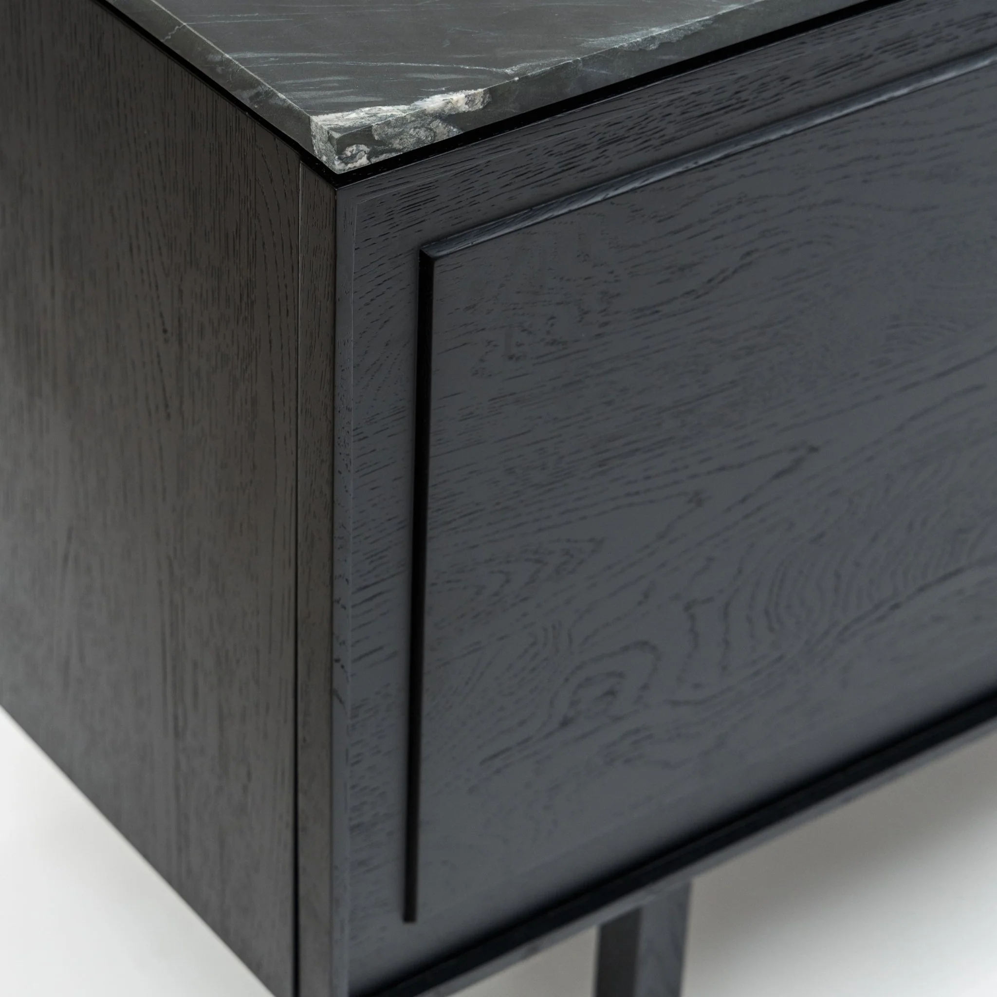 Yorke 220 Sideboard - Black Oak & Nero Perlato - Image 7
