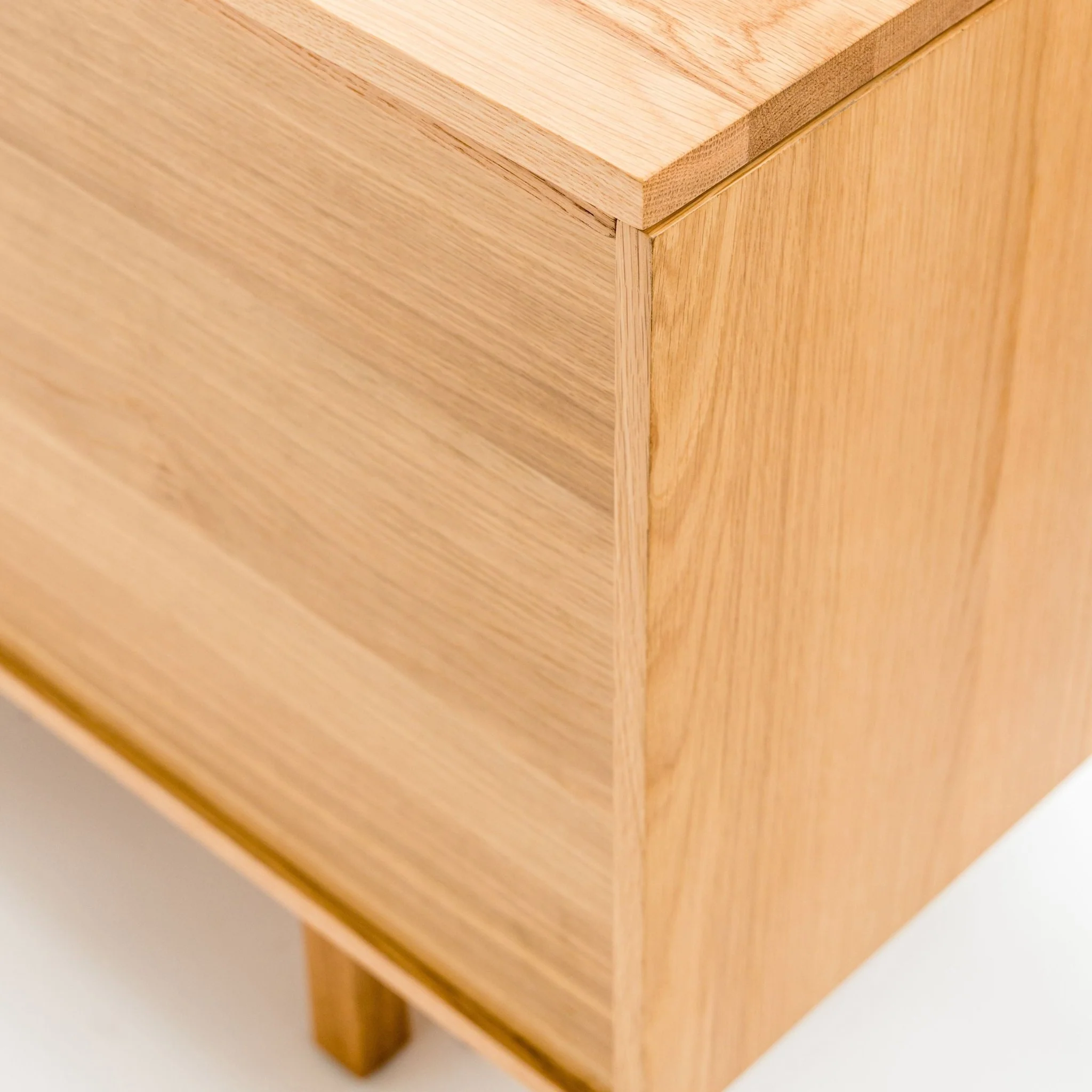 Yorke 220 Sideboard - Light Oak - Image 7