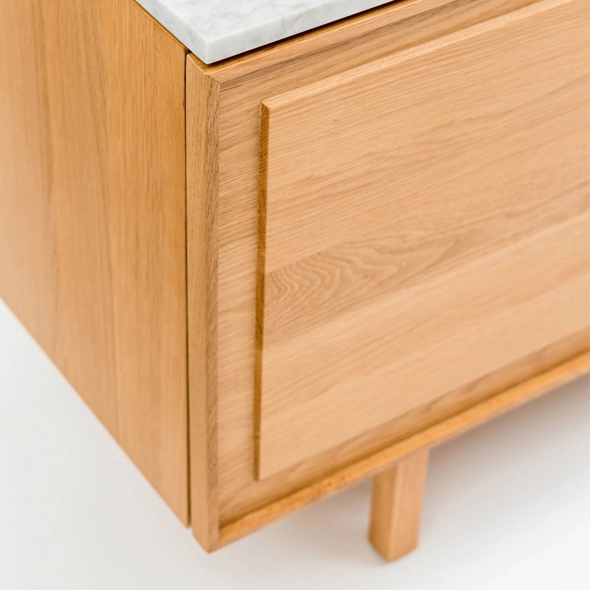 Yorke 220 Sideboard - Light Oak & Bianca Carrara - Image 6
