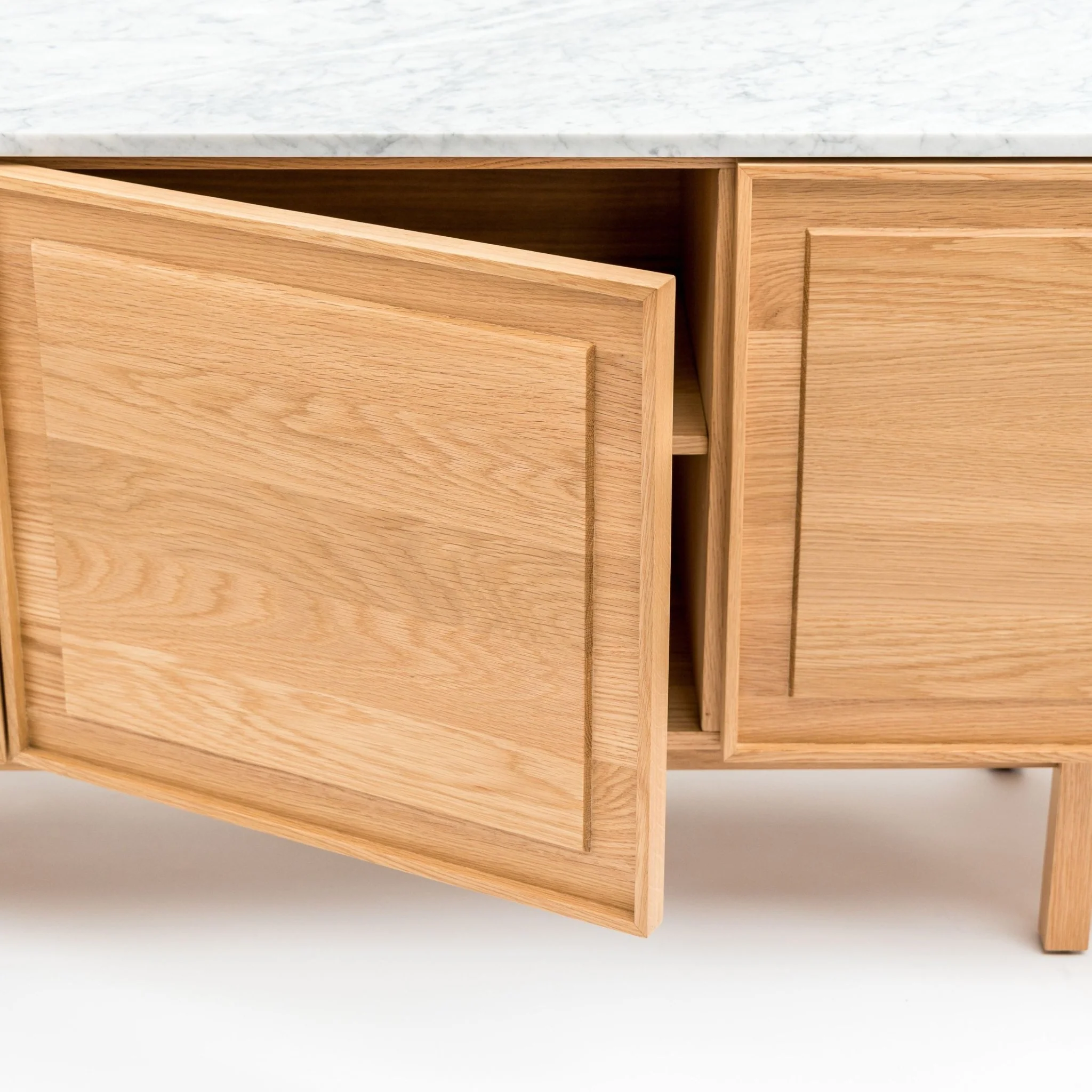 Yorke 220 Sideboard - Light Oak & Bianca Carrara - Image 8