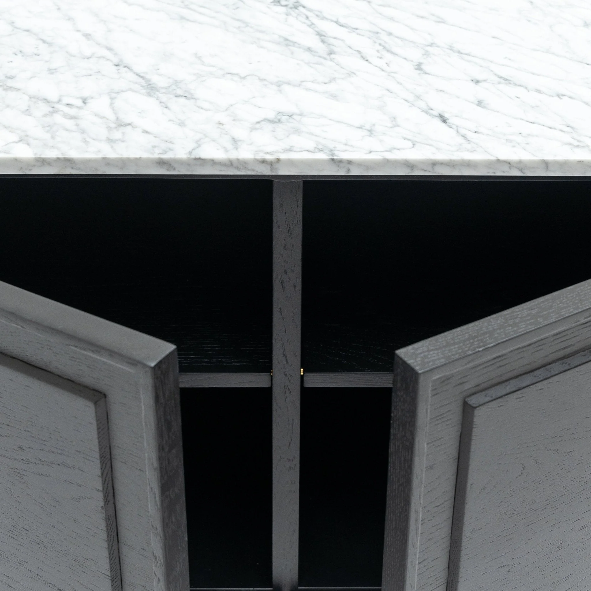 Yorke Highboard - Black Oak & Bianca Carrara - Image 10