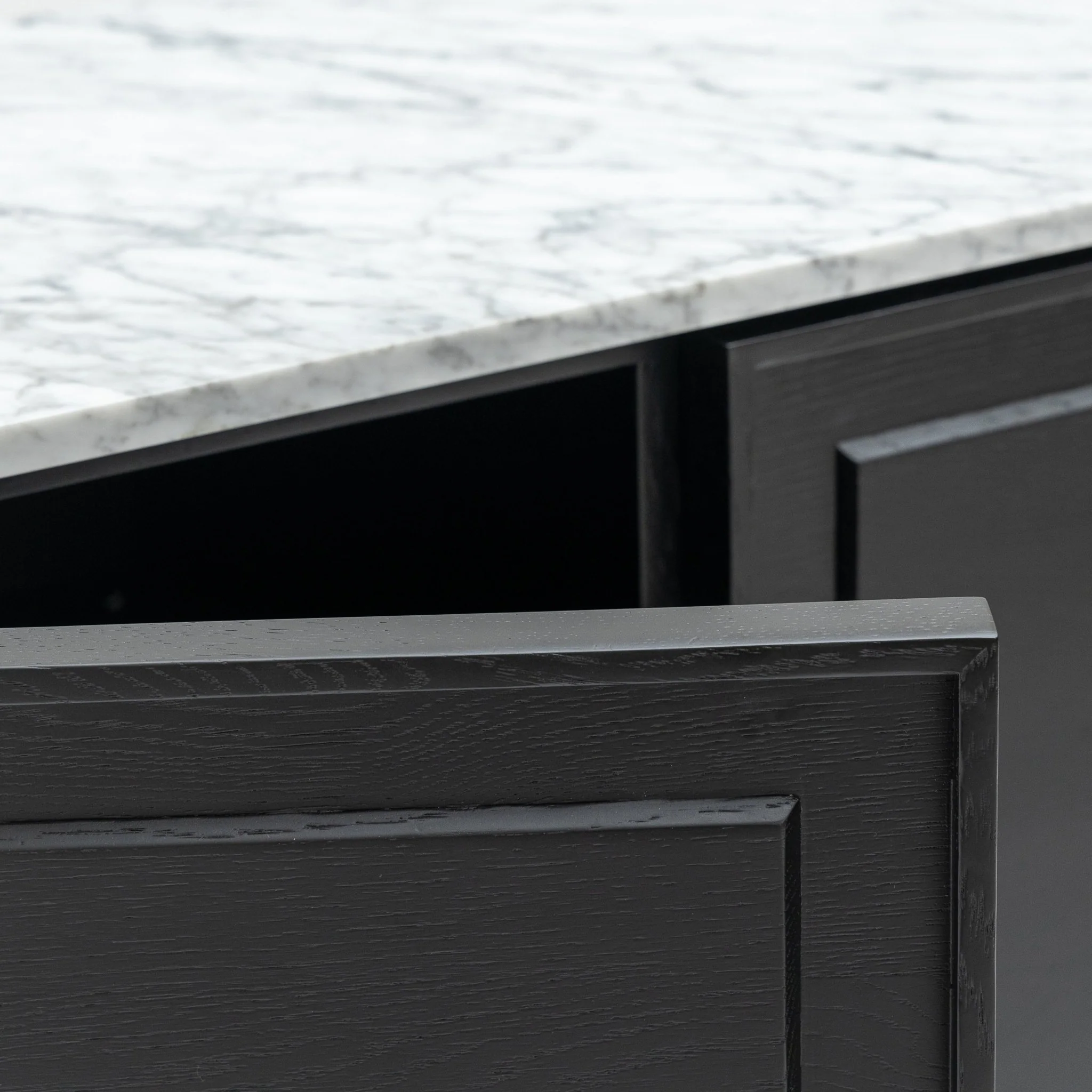 Yorke Highboard - Black Oak & Bianca Carrara - Image 40
