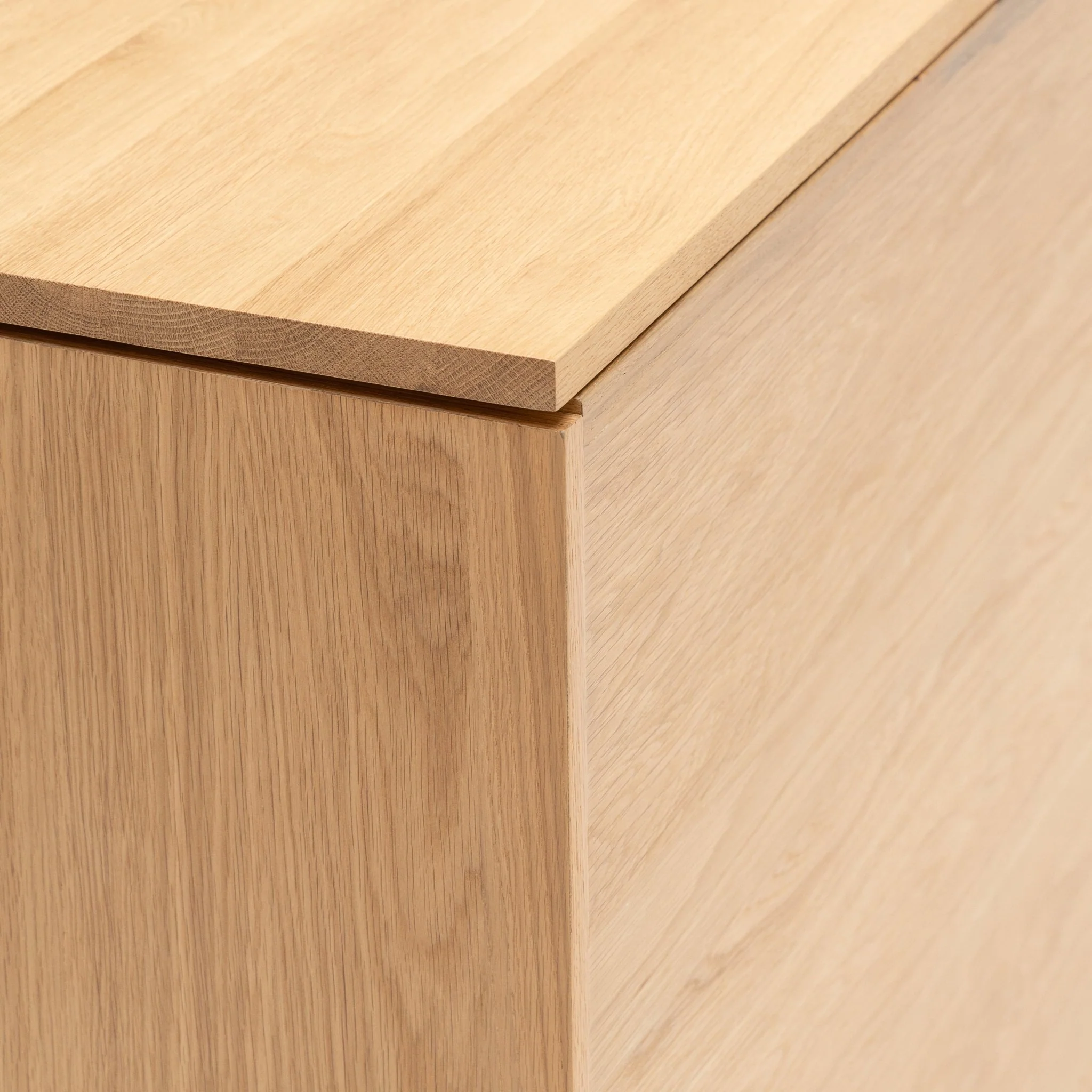 Yorke Highboard - Light Oak - Image 49