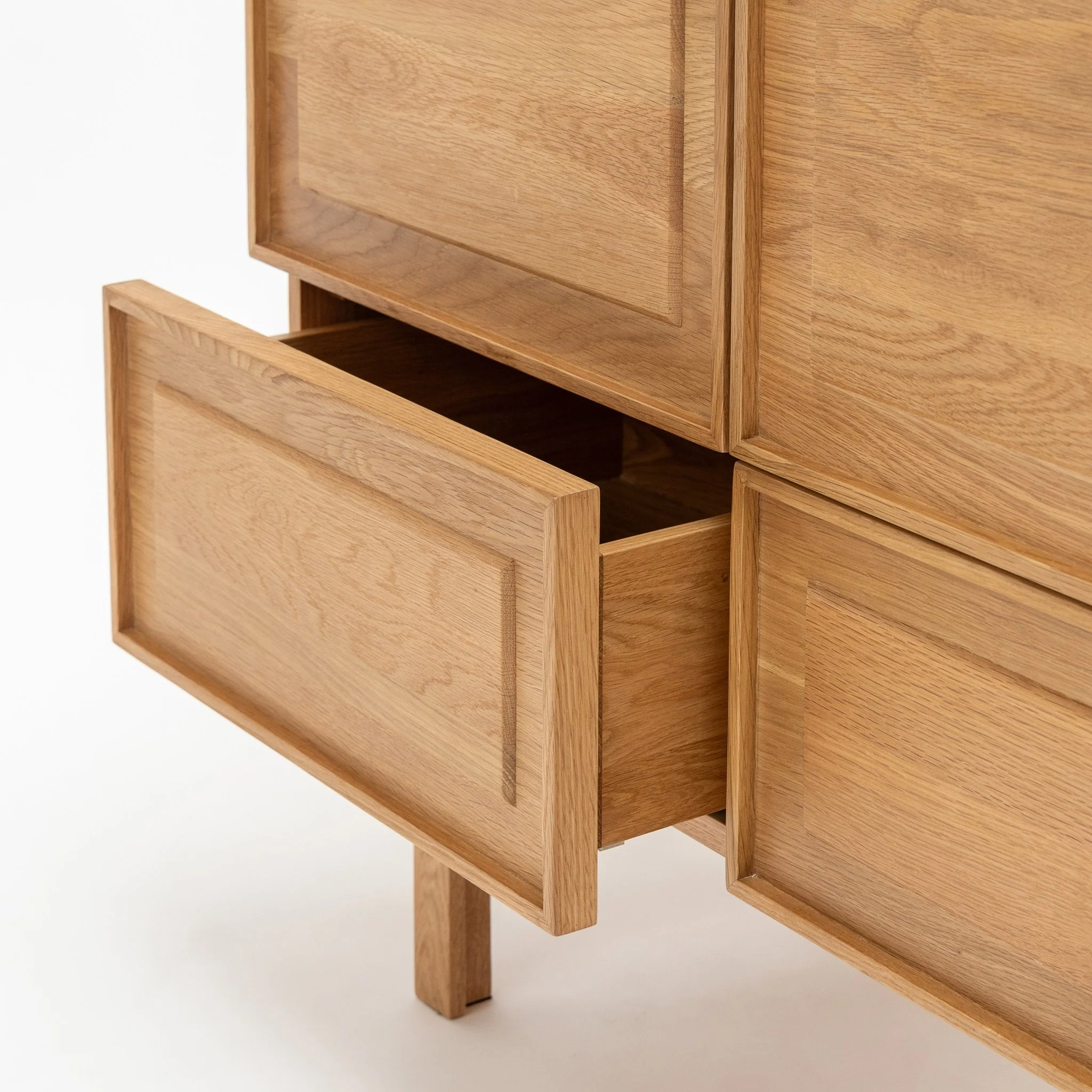 Yorke Highboard - Light Oak - Image 50