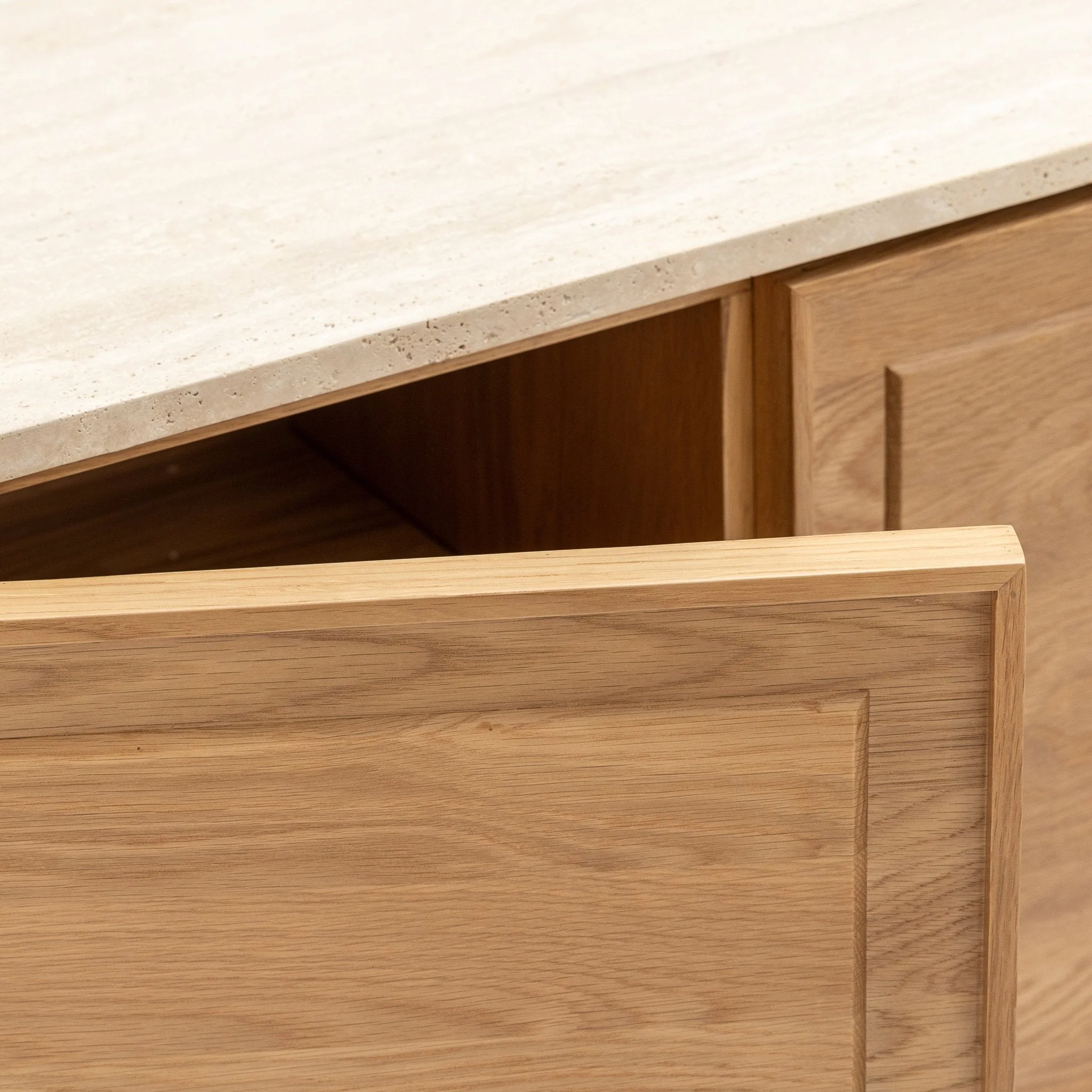 Yorke Highboard - Light Oak & Travertine - Image 22