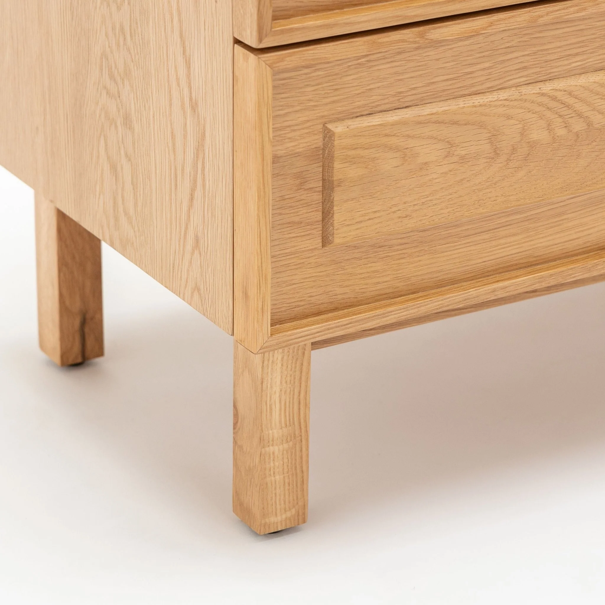 Yorke Nightstand - Light Oak - Image 11