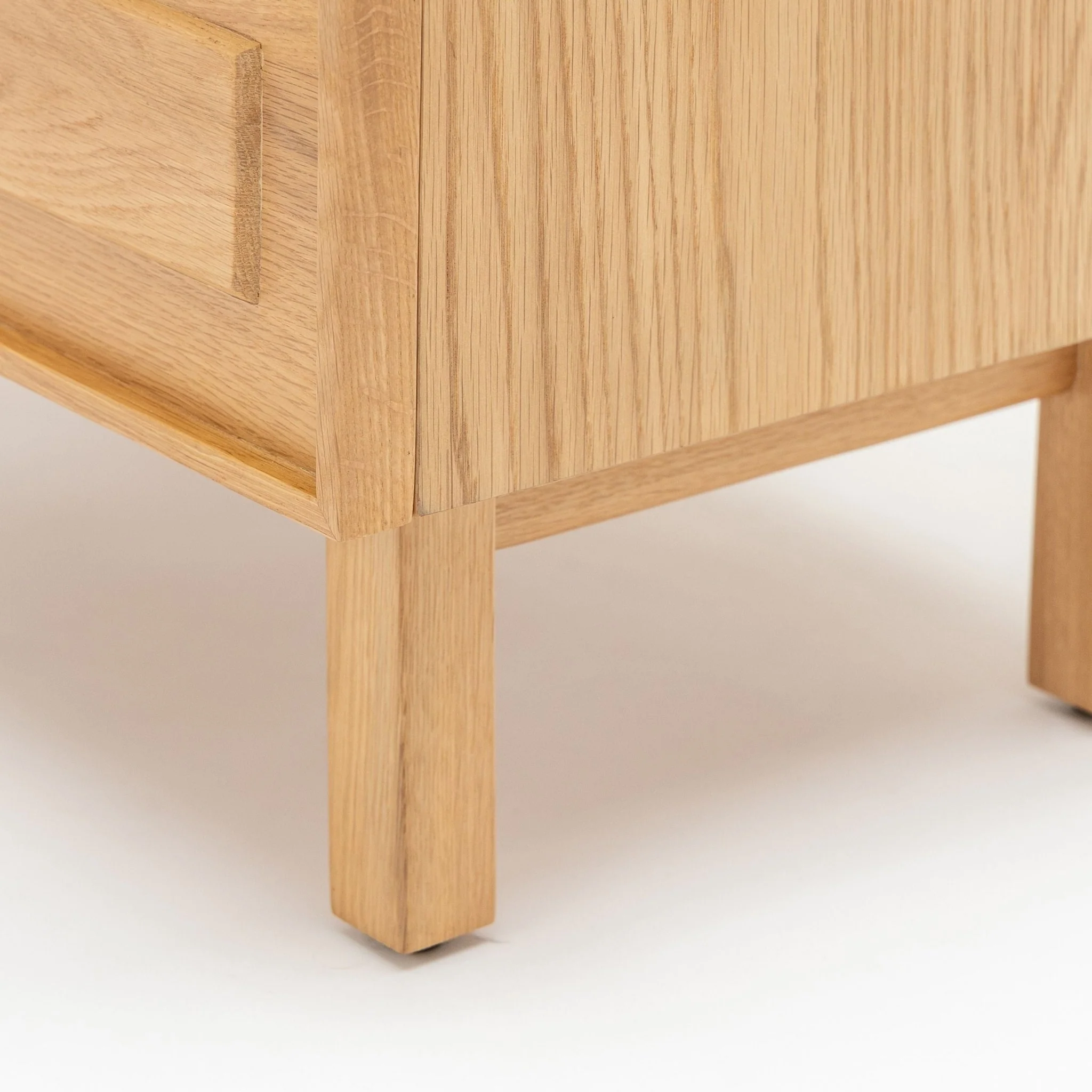 Yorke Nightstand - Light Oak - Image 8